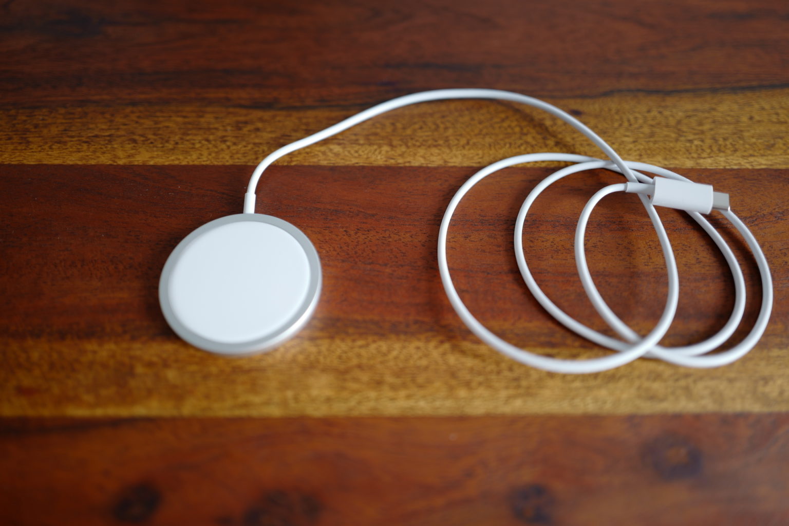 5 nejlepších MagSafe doplňků pro iPhone 14 (Pro) – Letem světem Applem