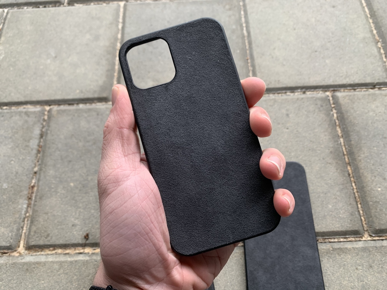 kryty_iphone12_letem_svetem_applem17 kryt iphone 12 a 12 pro