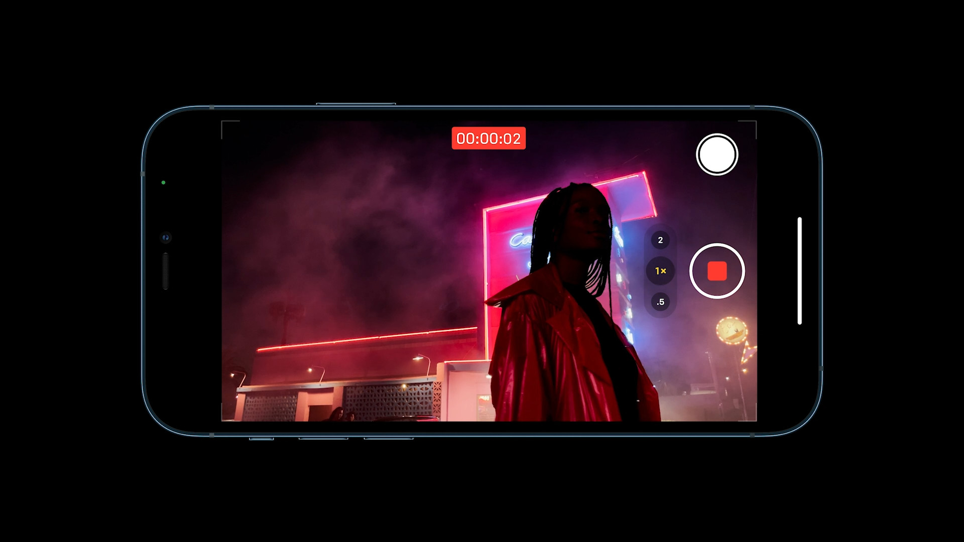 phone recording night scene