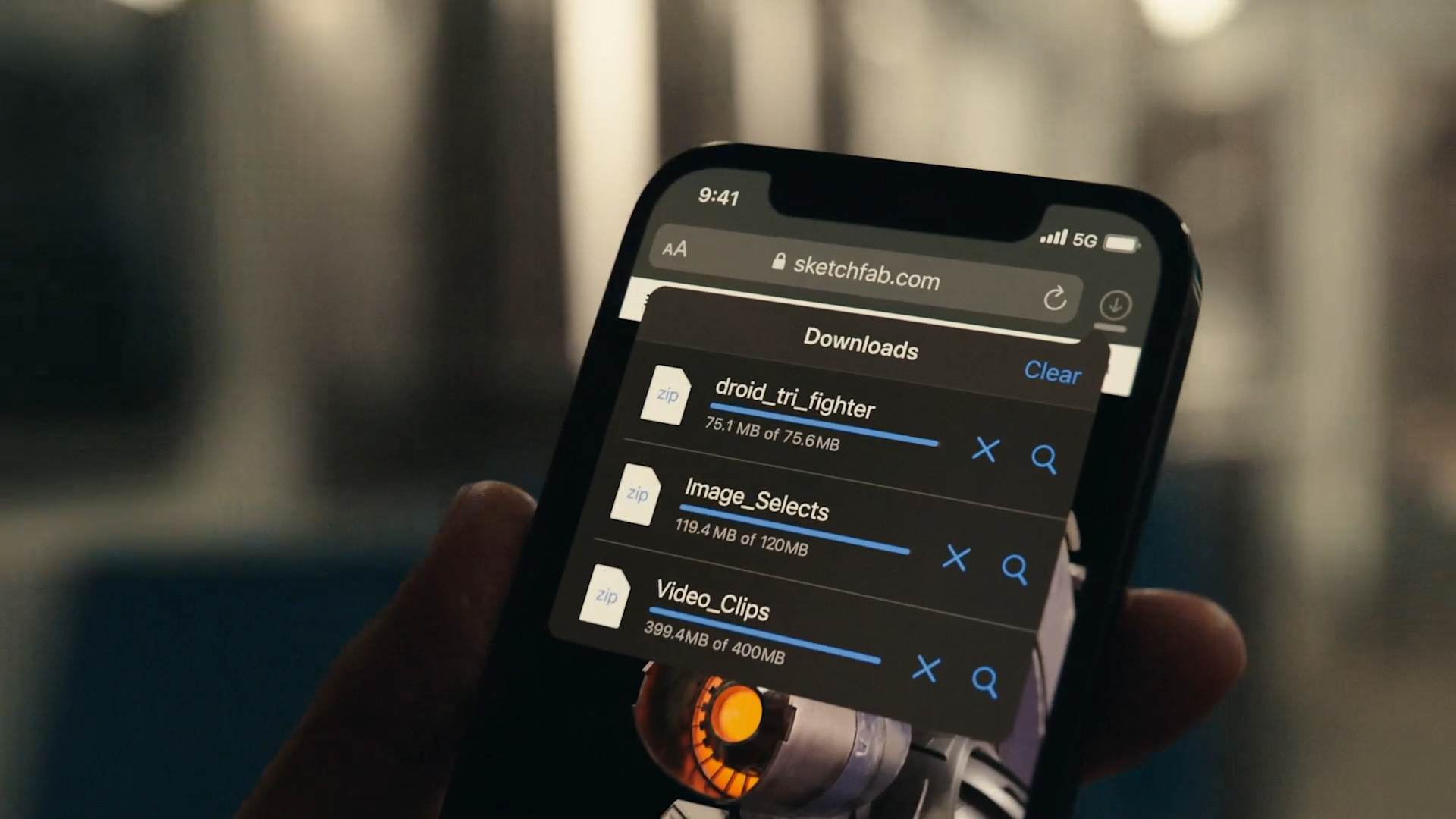 smartphone downloads screen