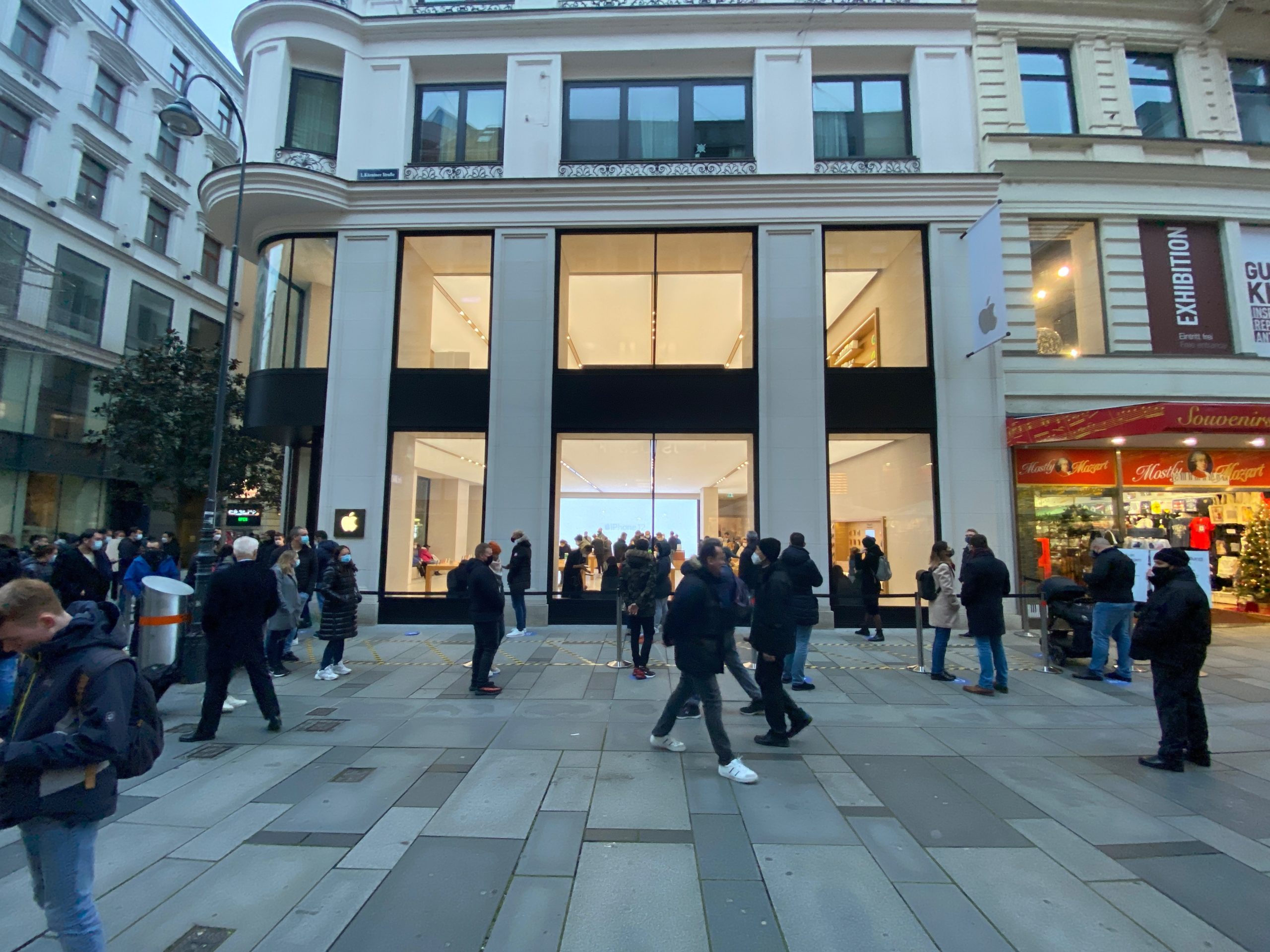 apple store viden 1