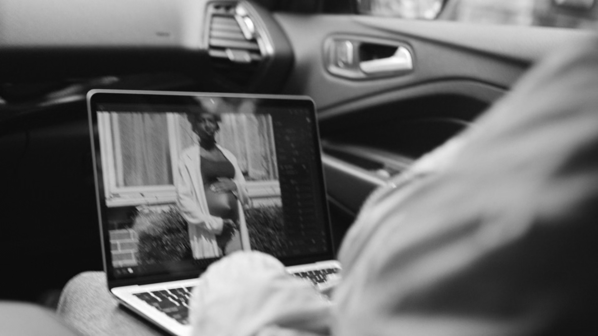 editing photo on macbook