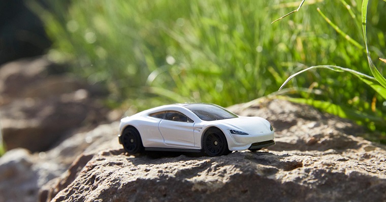 Tesla Roaster hračka