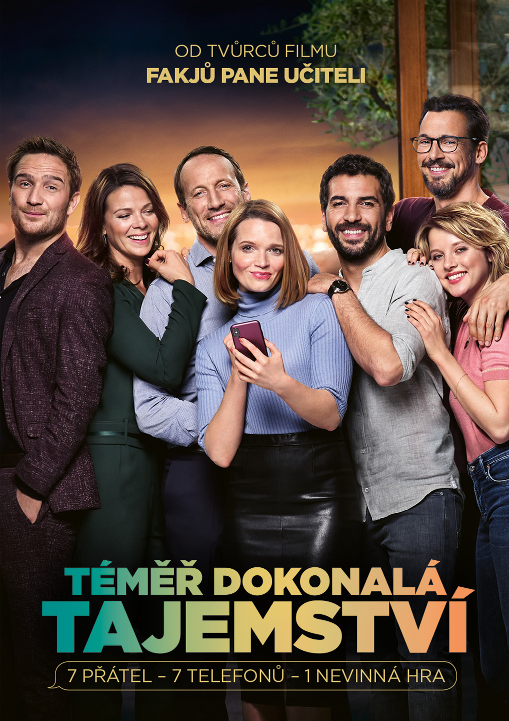 group photo with phones