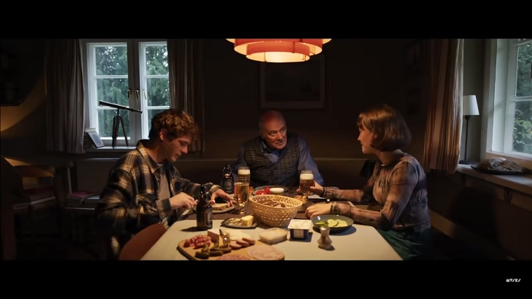 Netflix - FB Netflix