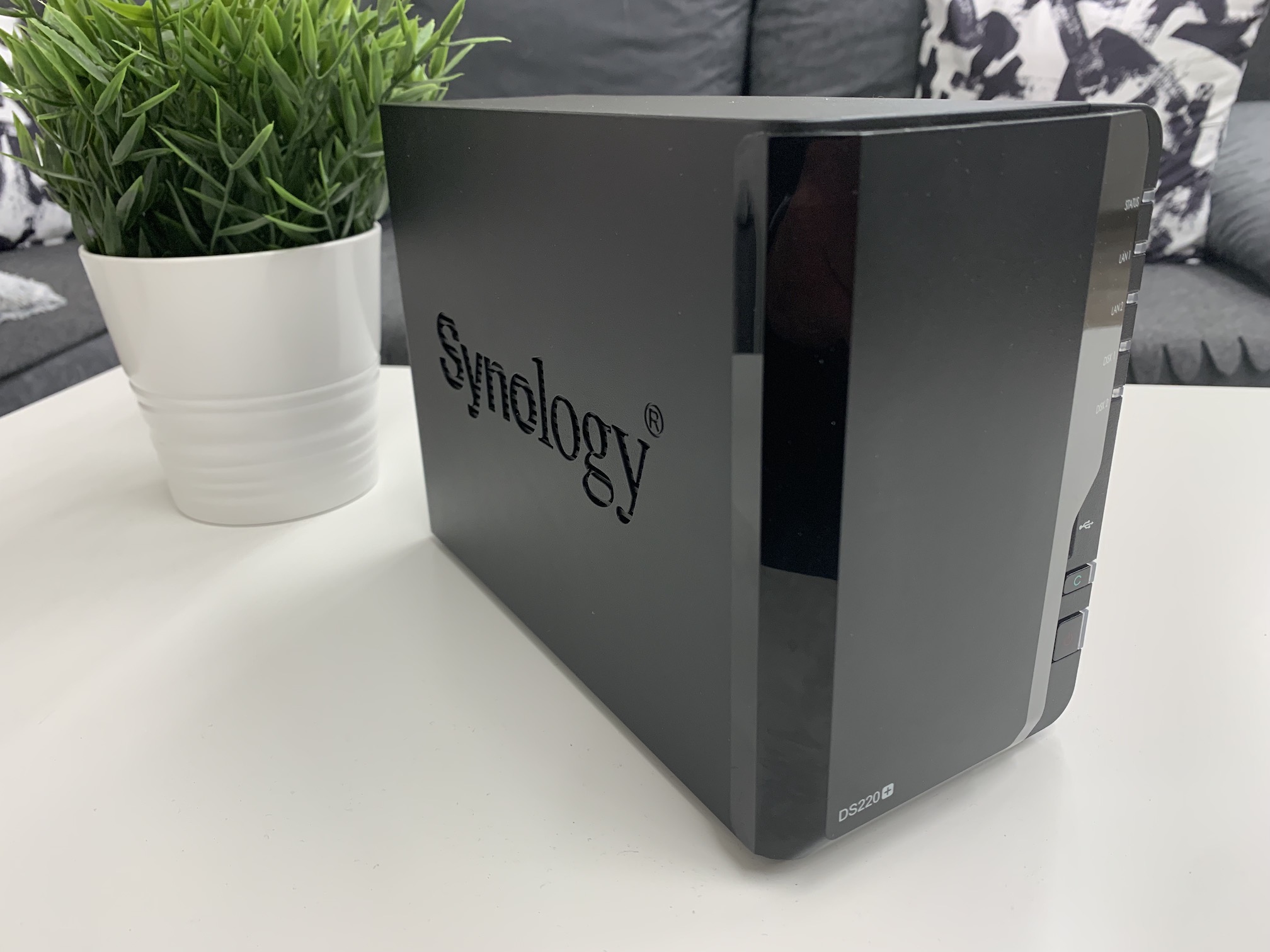synology_ds220plus_3 synology_ds220plus_3