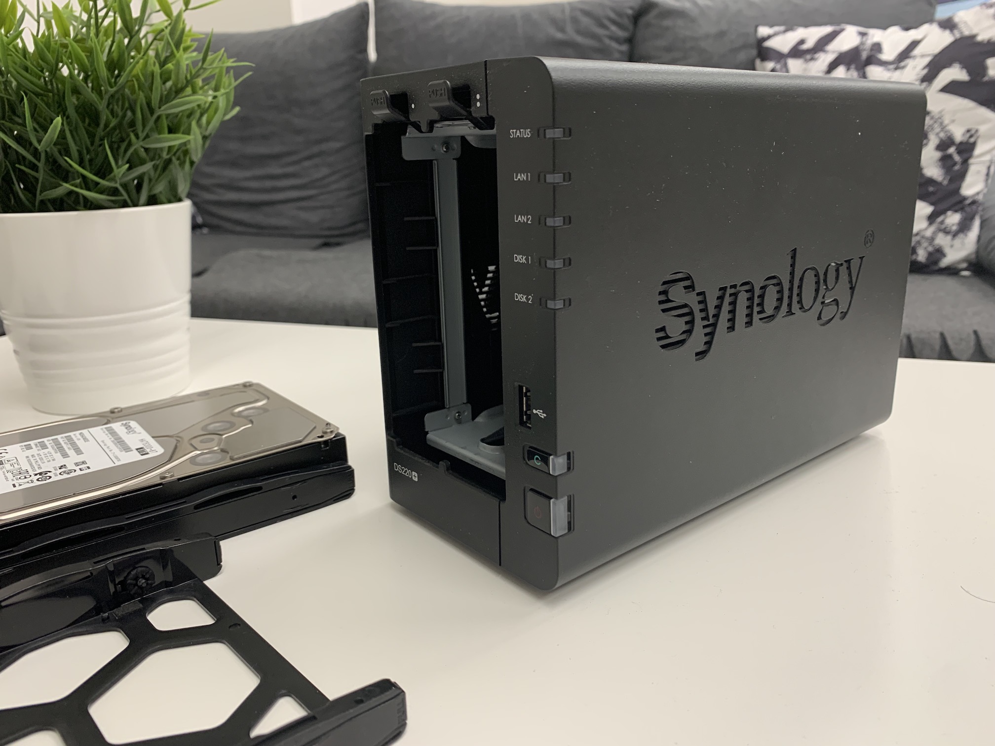 synology_ds220plus_9 synology_ds220plus_9