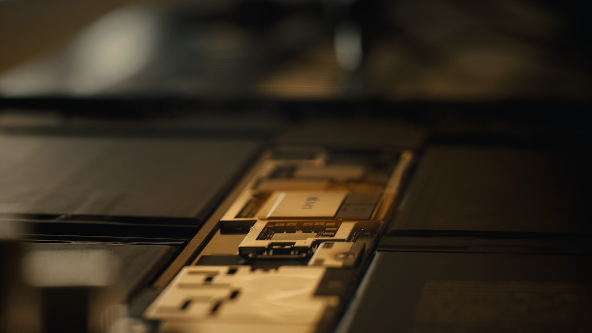 device internal components