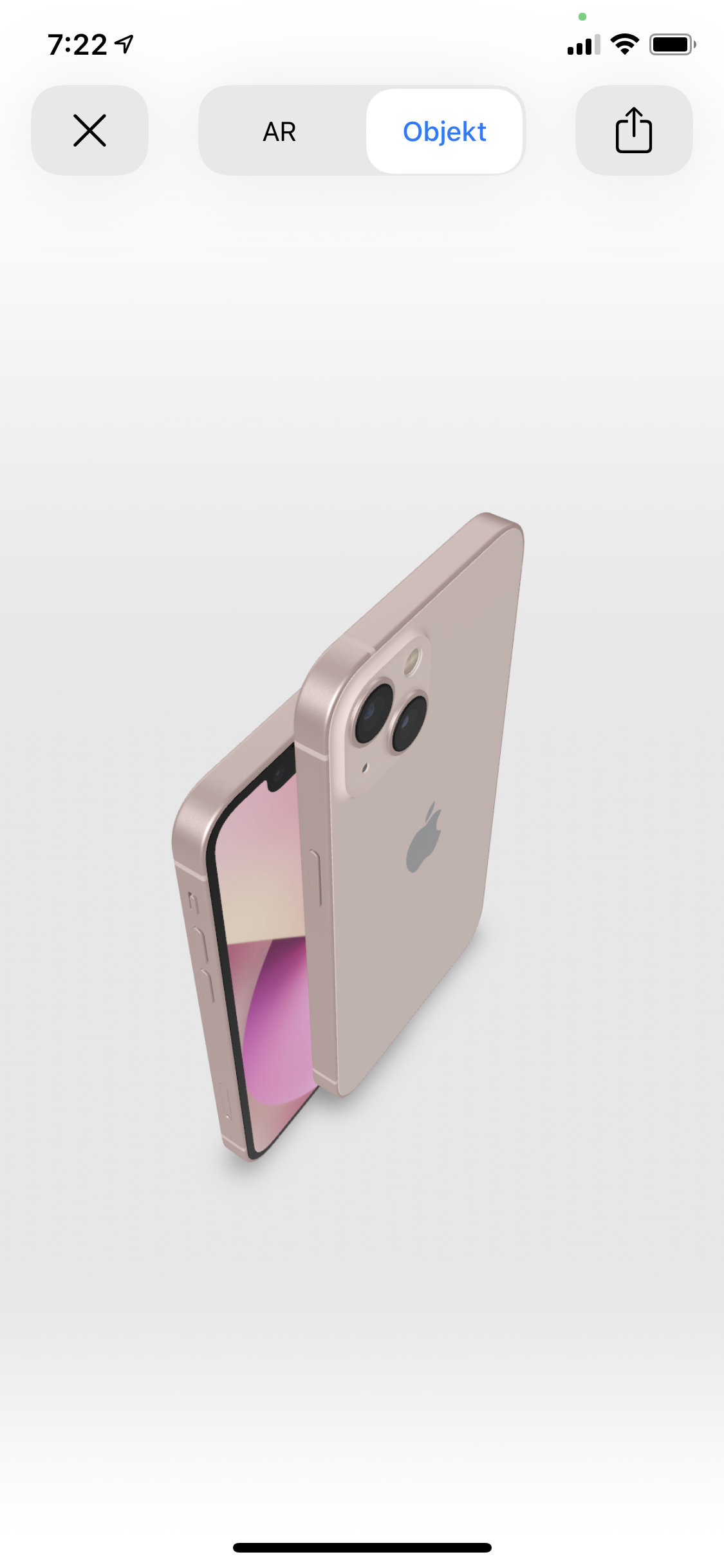 iPhone 13 v AR