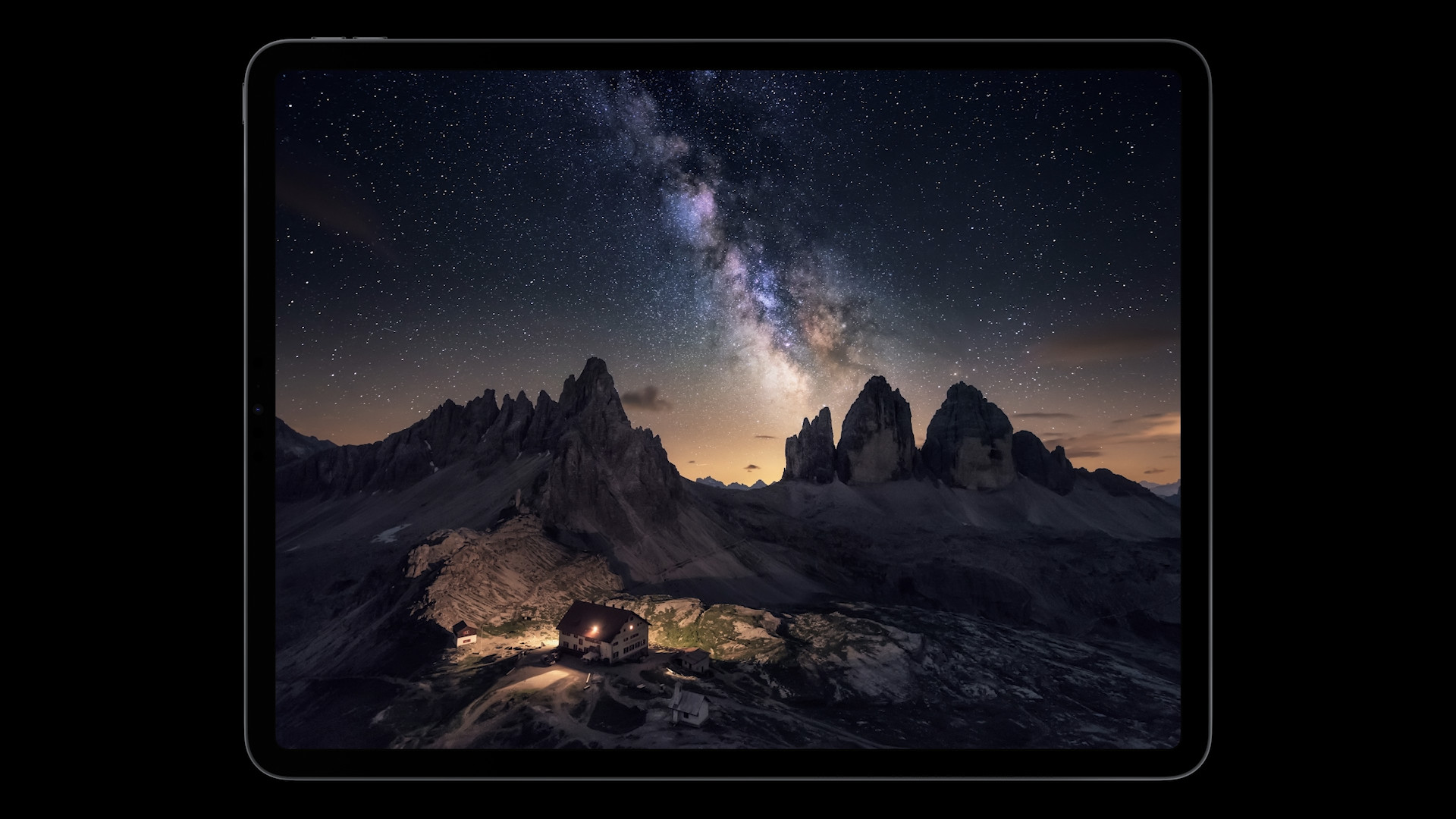 night sky mountain display