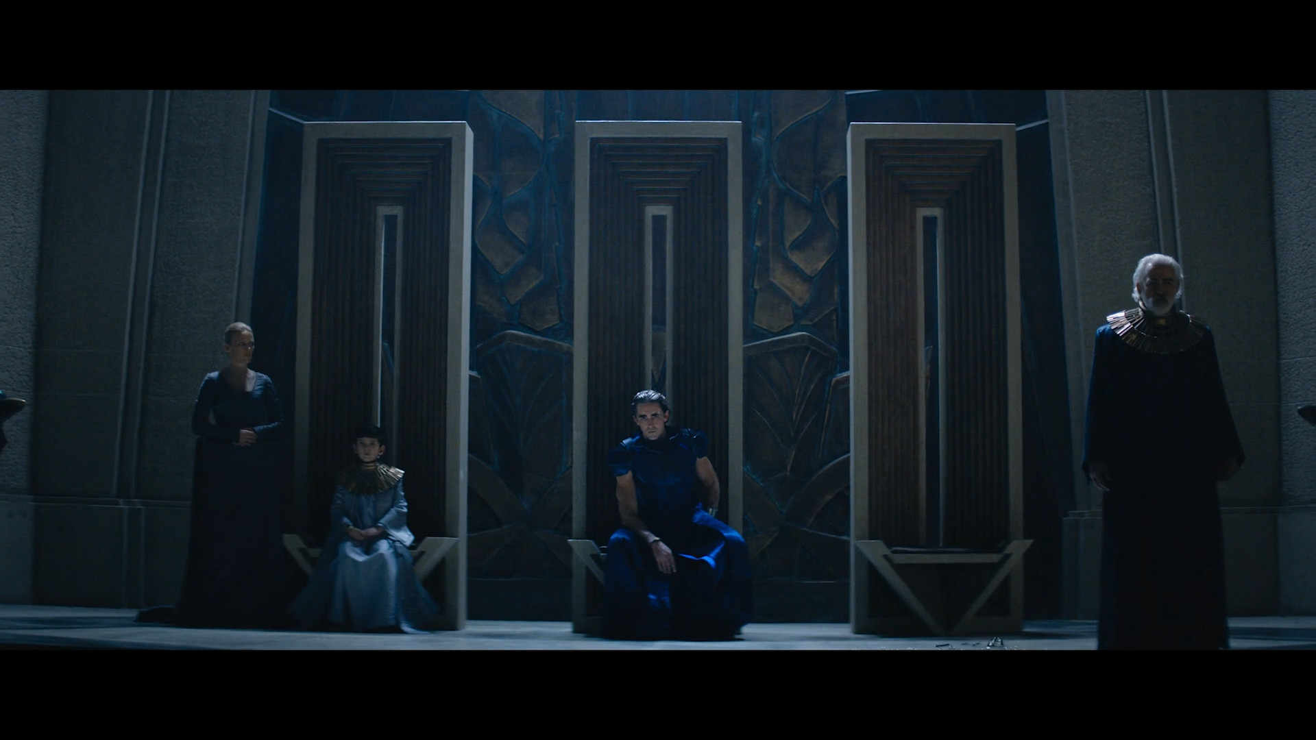 people in throne room