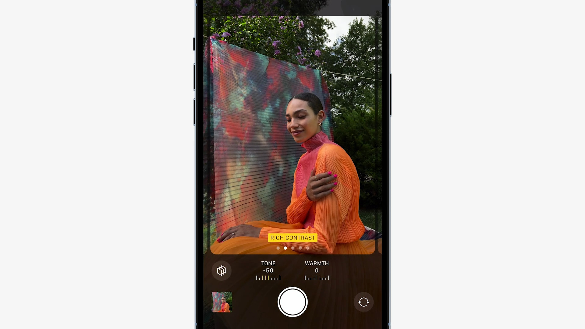rich contrast photo mode on smartphone