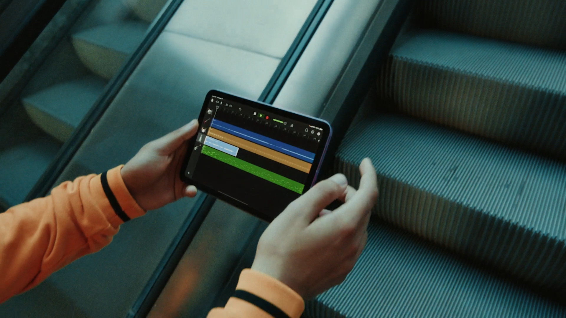 tablet escalator music app