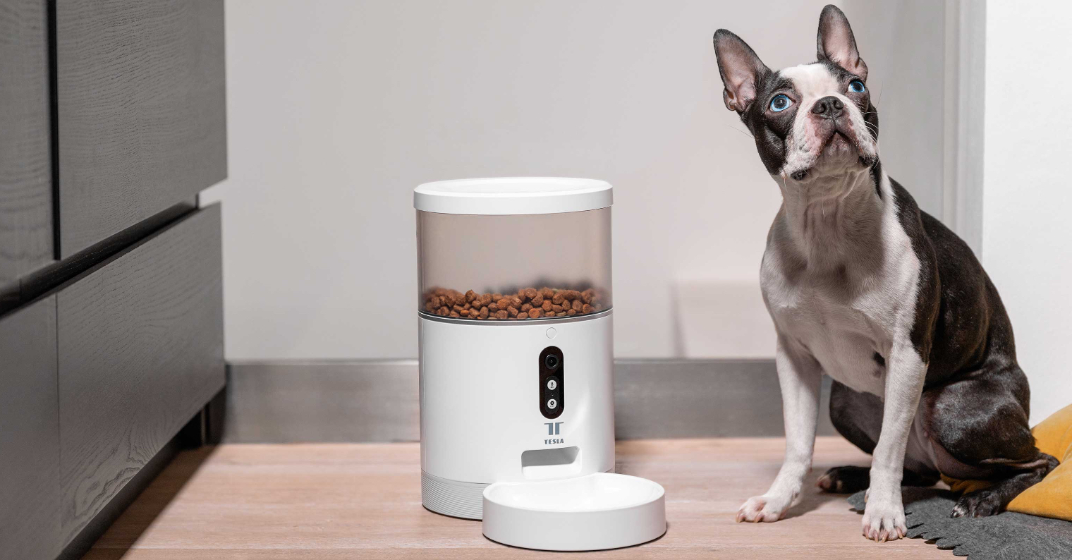 1520 794 tesla smart pet feeder camera