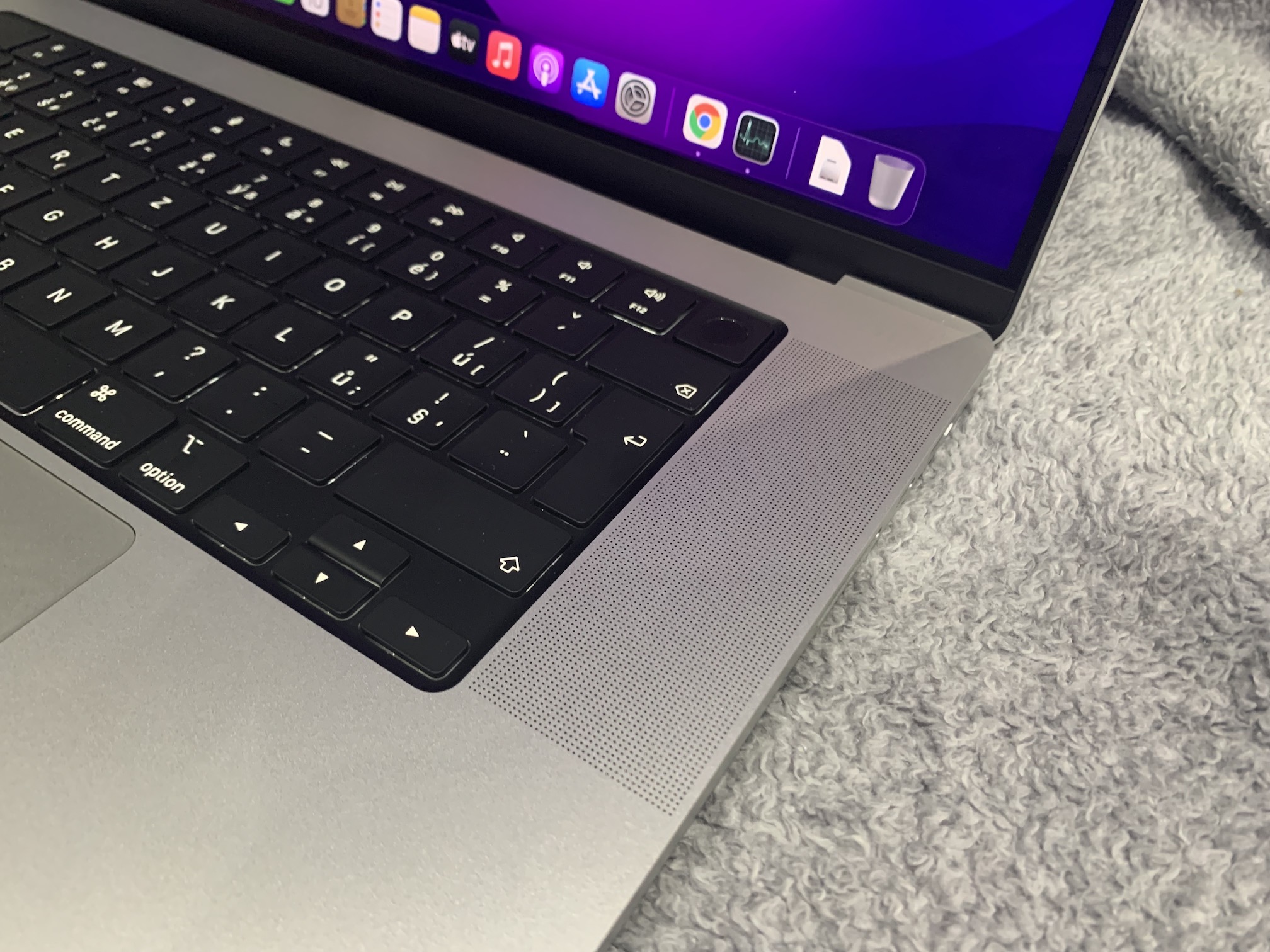 14" a 16" macbook pro 2021