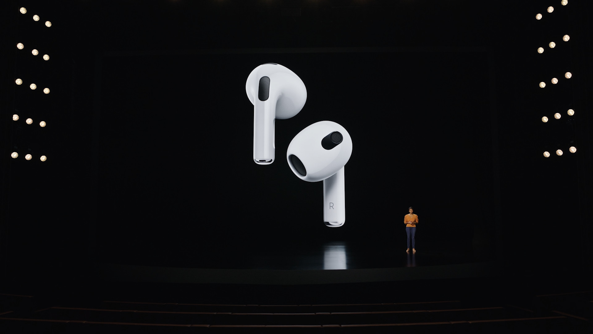 earbuds presentation stage