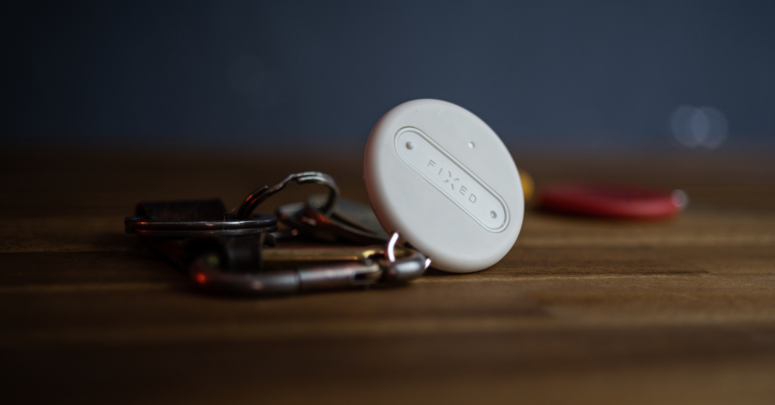 keychain tracker device