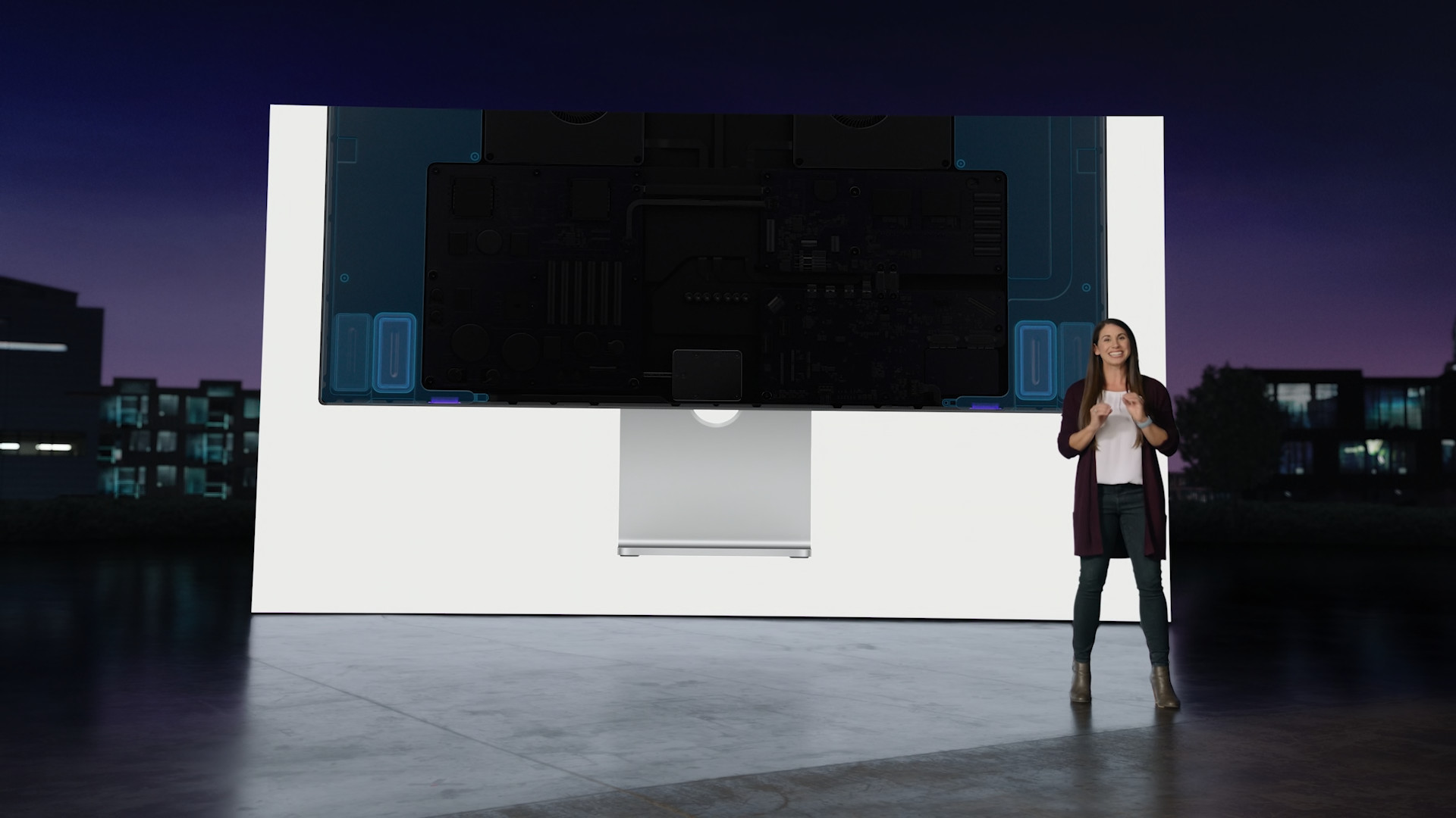 monitor back view presentation