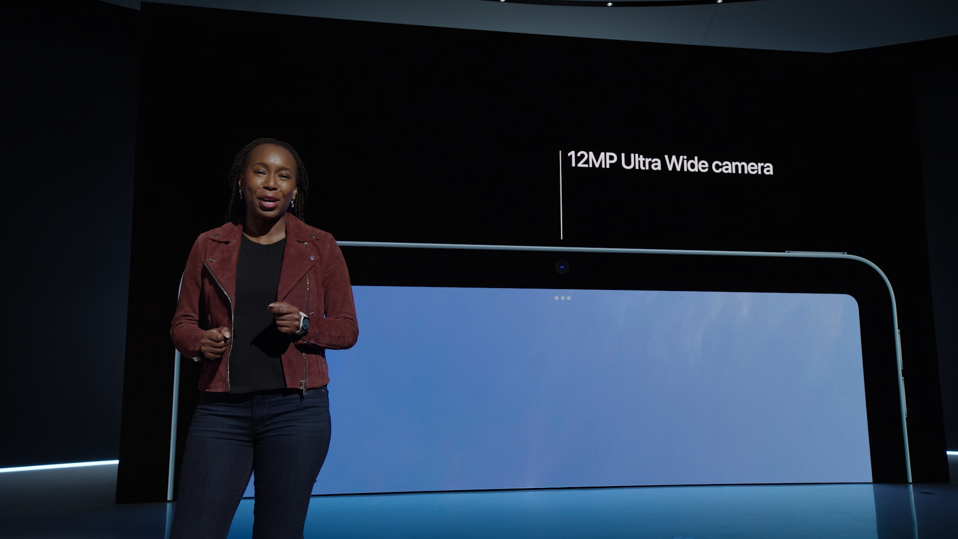 stage presentation ultra wide camera