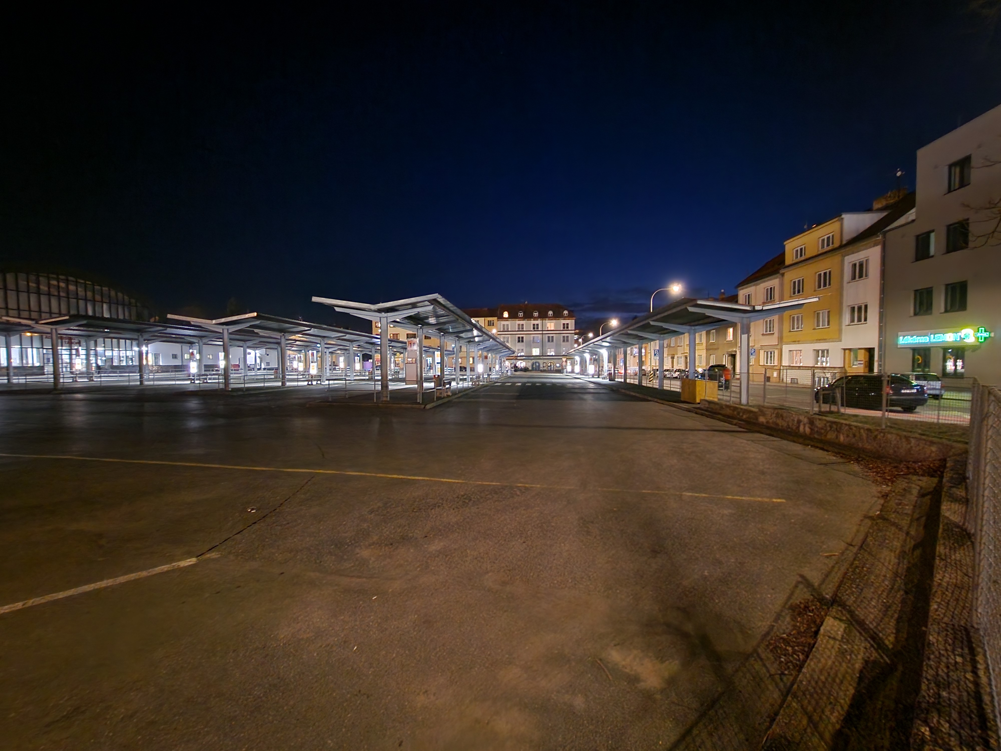 wide view bus station night
