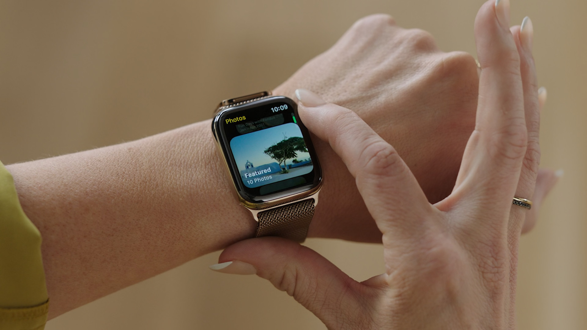 apple watch photo album