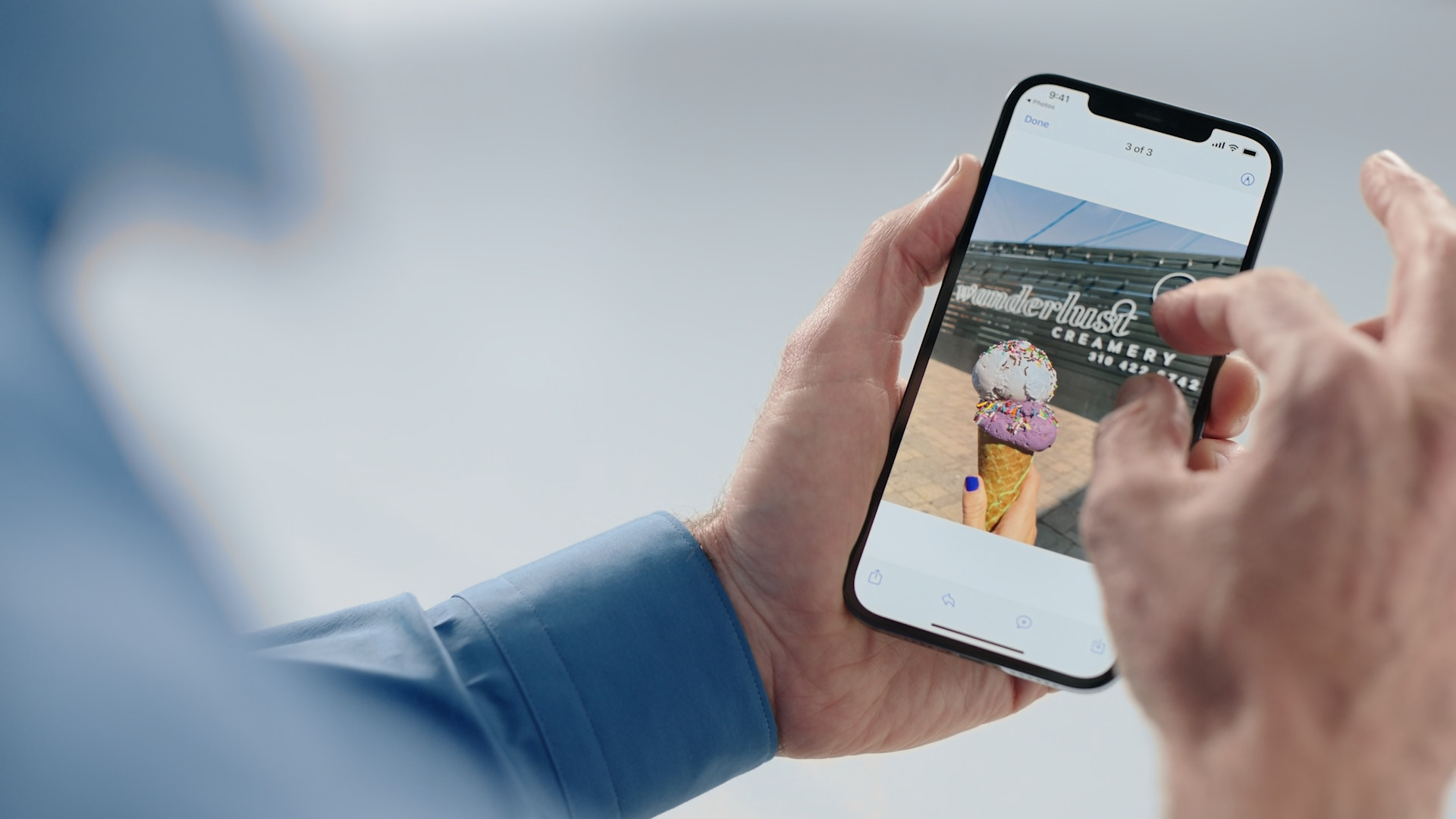 smartphone photo zoom