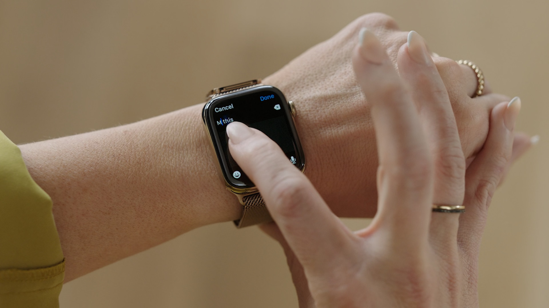 smartwatch typing message