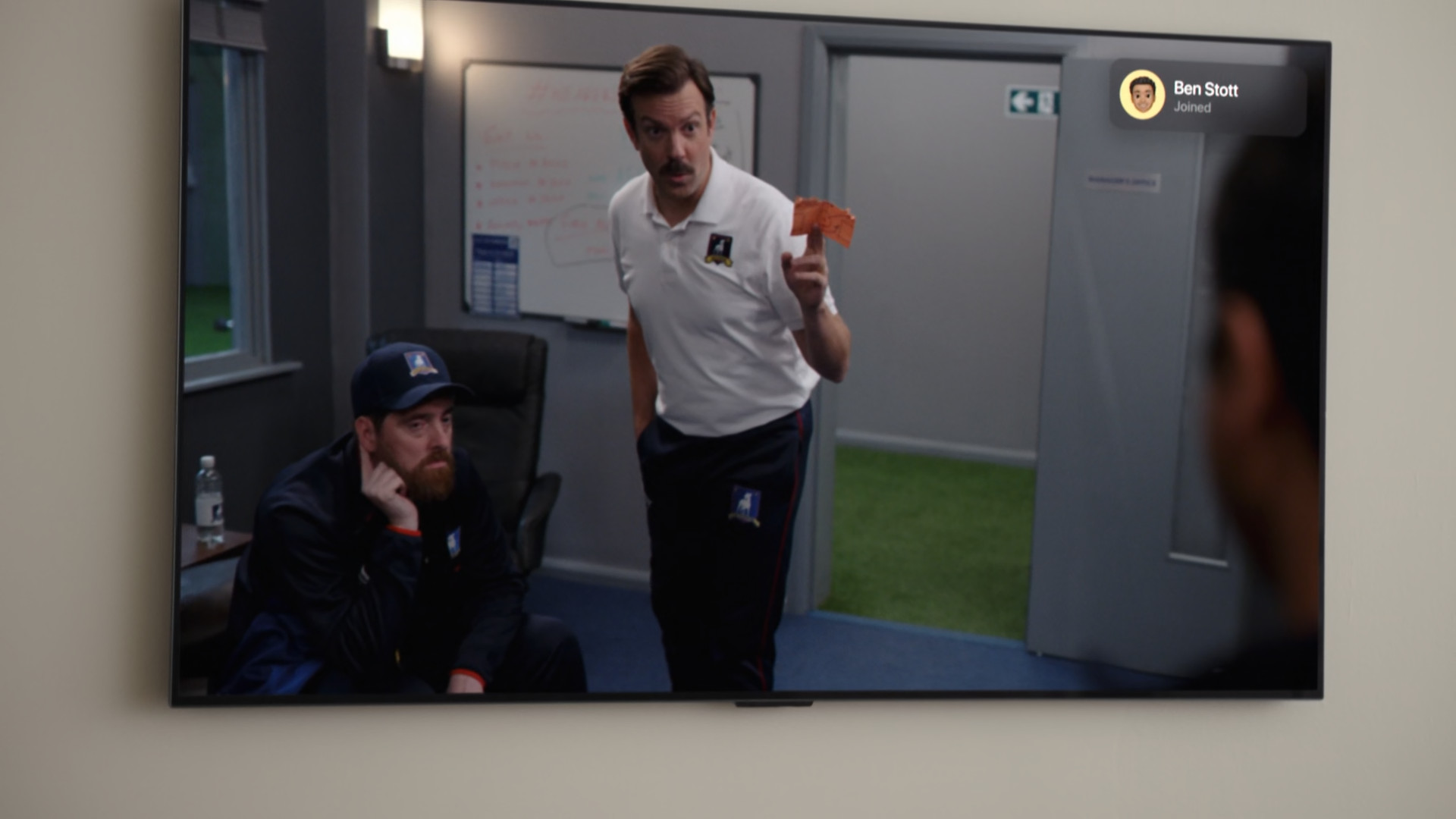 tv show scene discussion