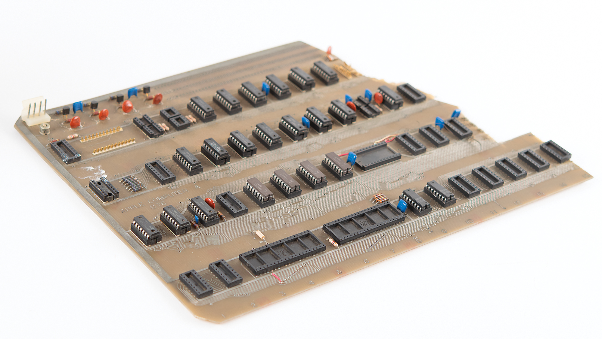 apple computer board angle