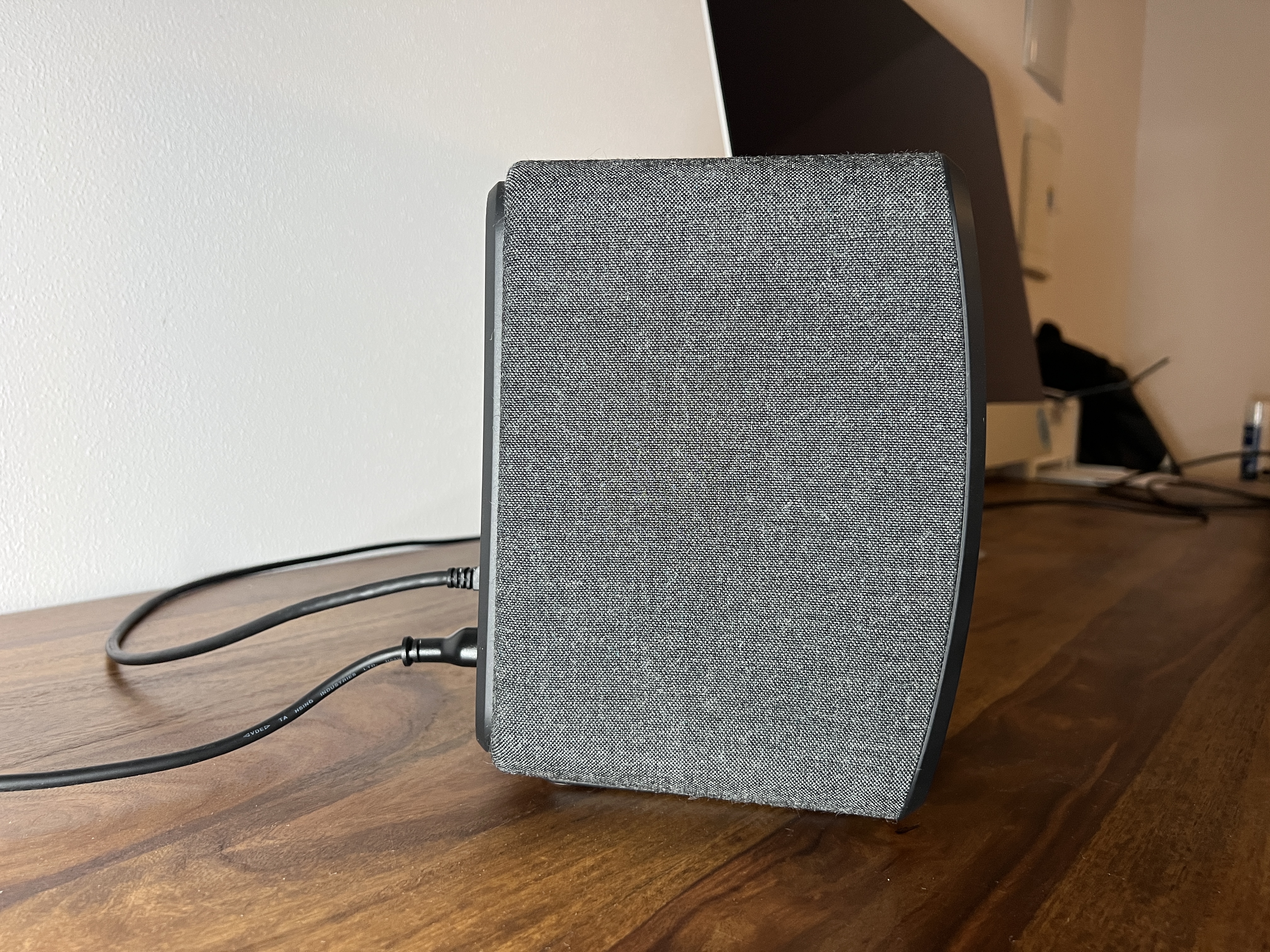 side view speaker on desk