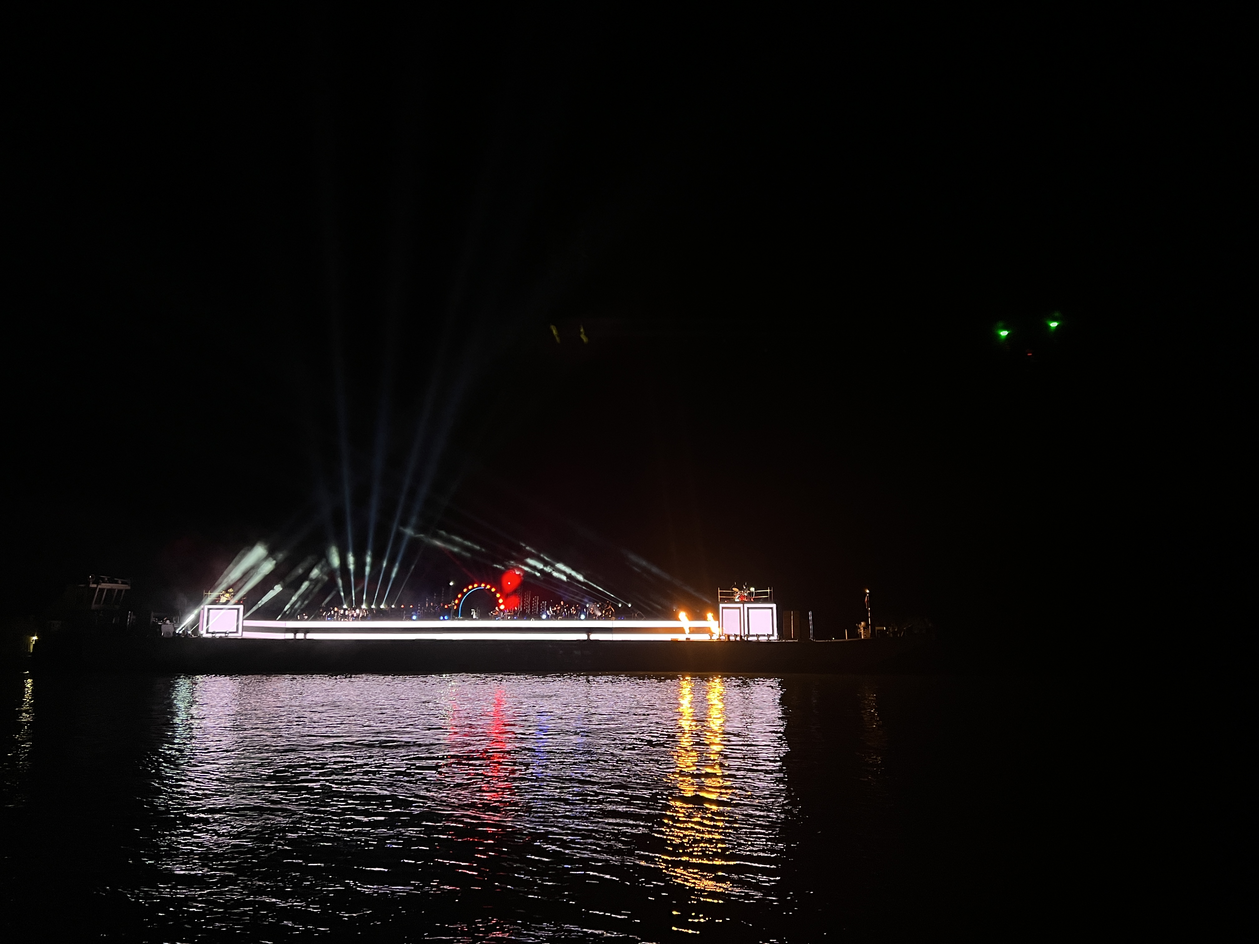 stage with lights reflection