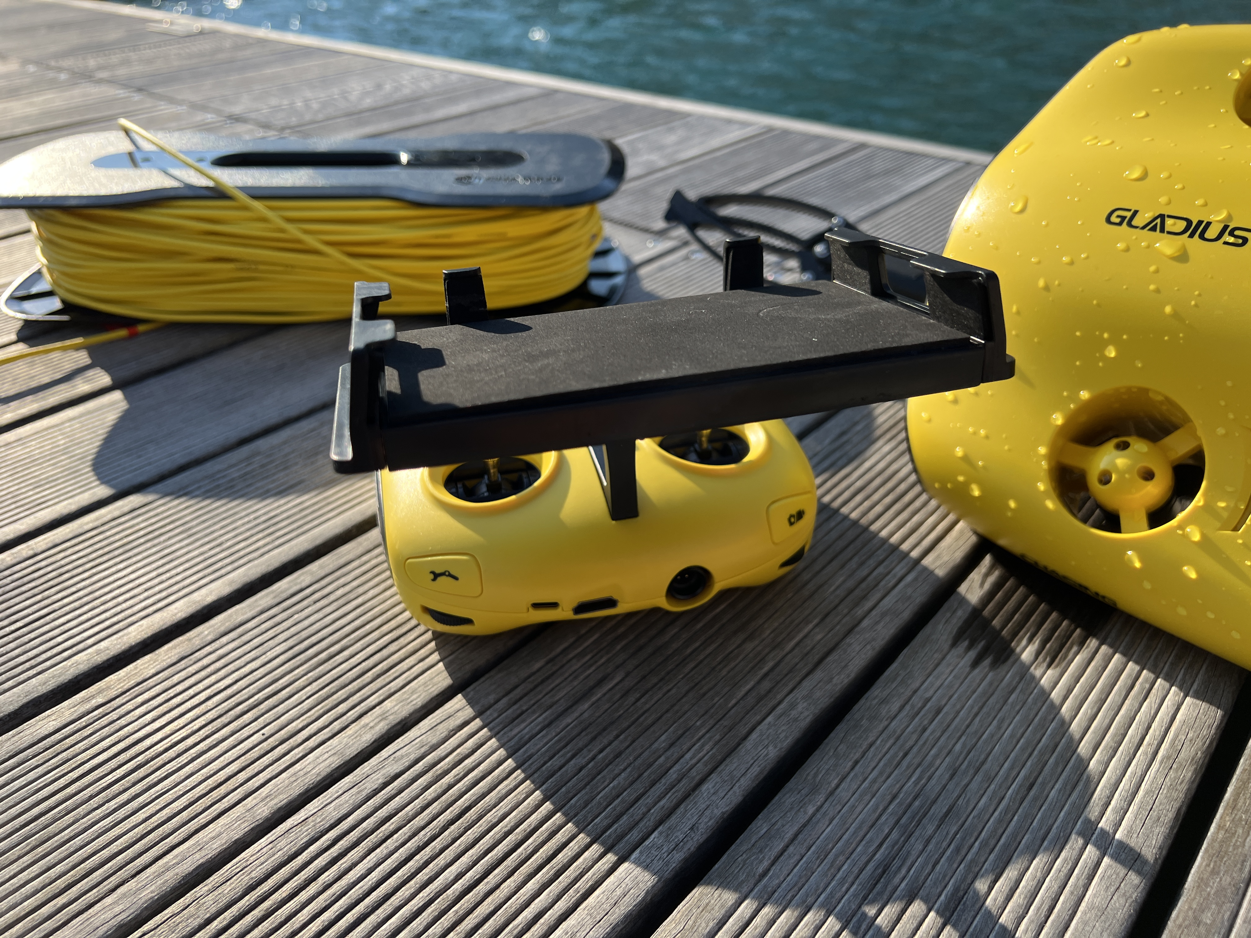 underwater drone and accessories