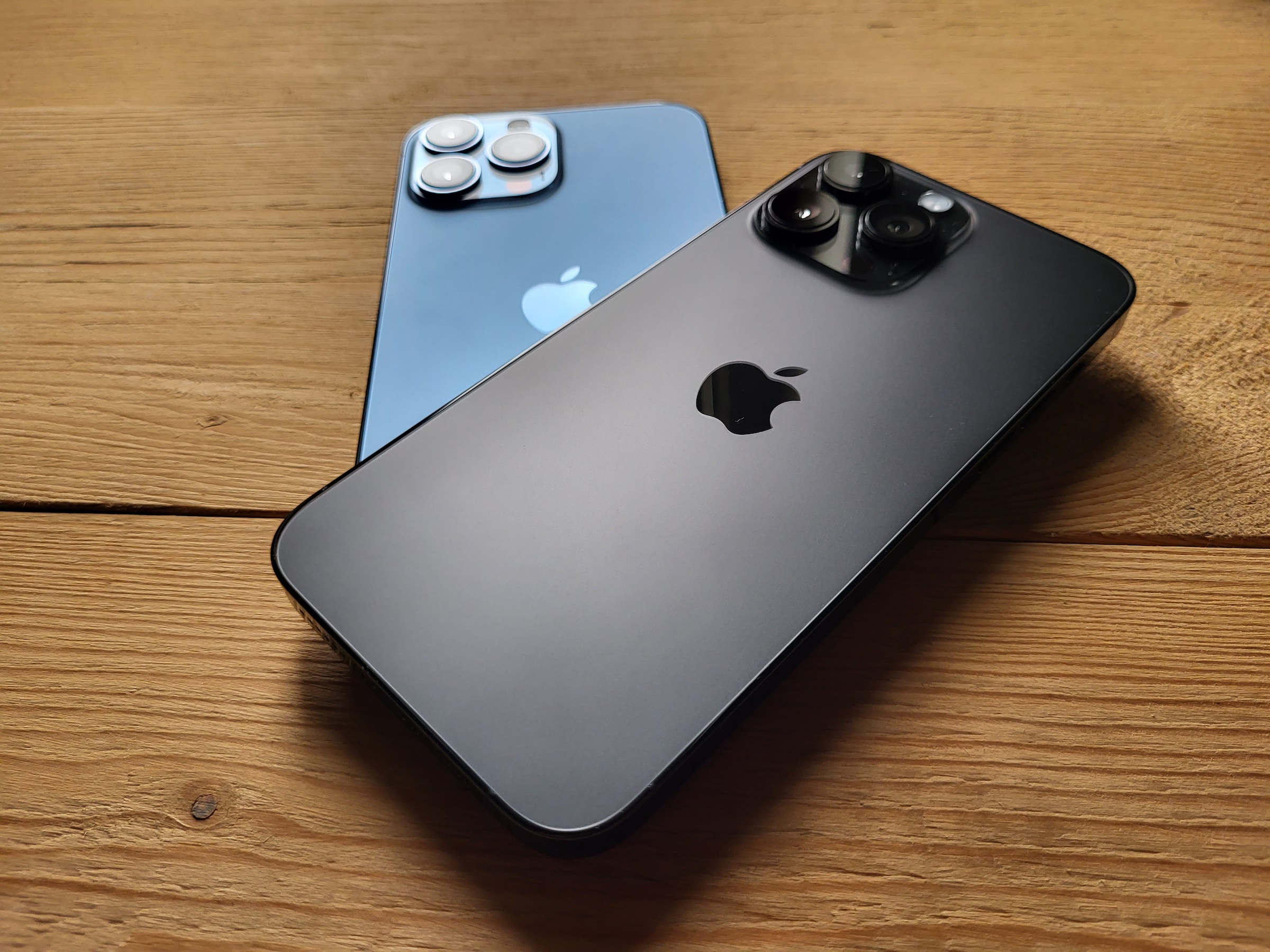 Recenze iPhone 14 Pro Max: Gigant s řadou kladů i záporů - Letem světem Applem