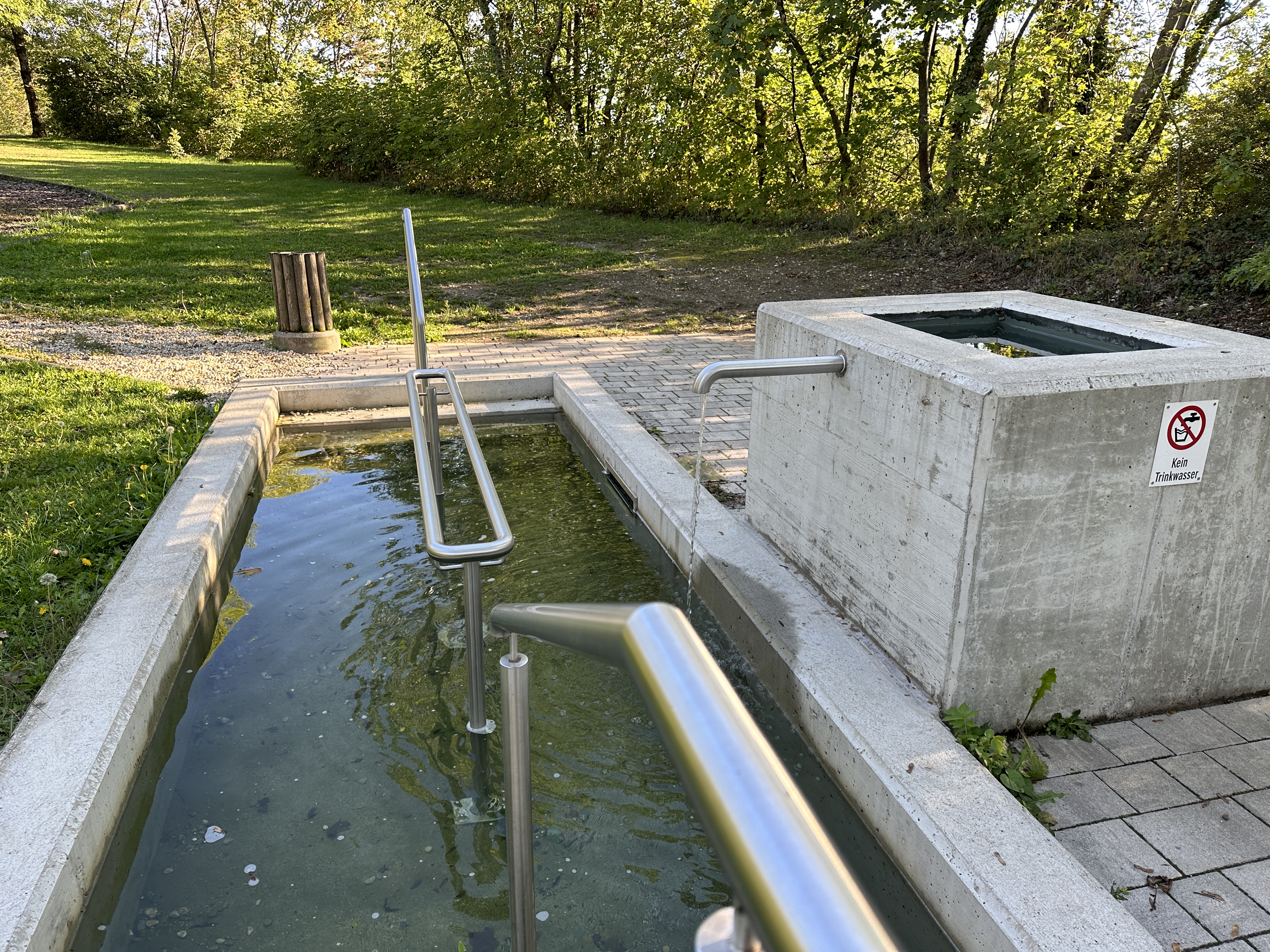 outdoor water pool pathway