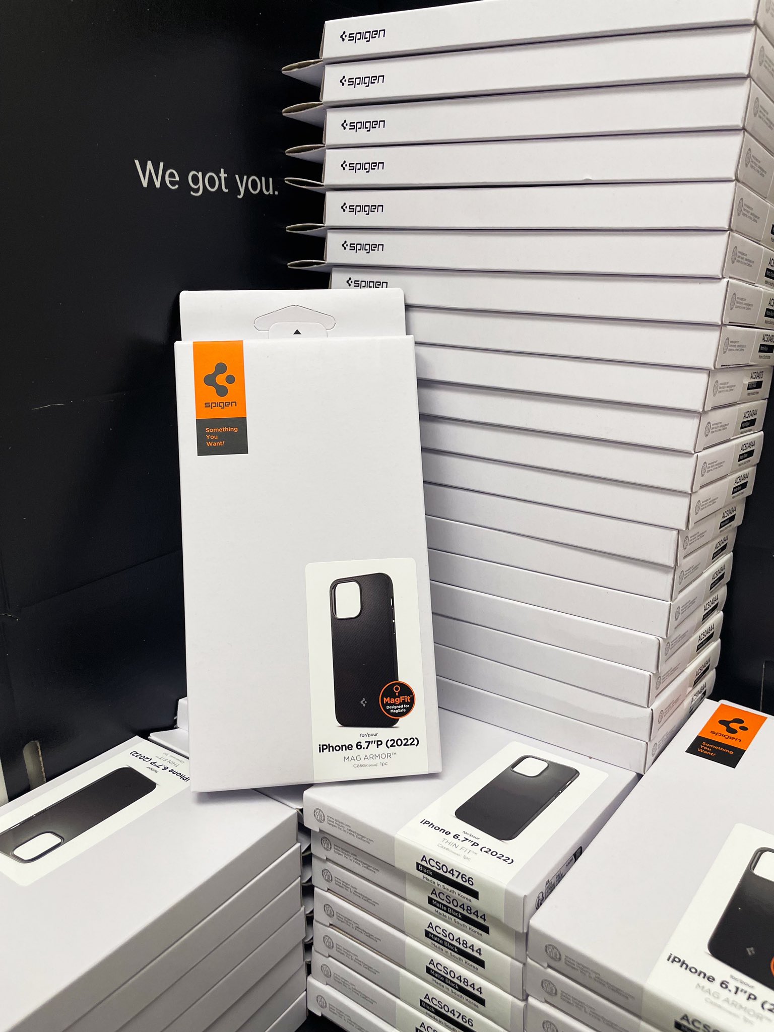 spigen iphone 14 pro