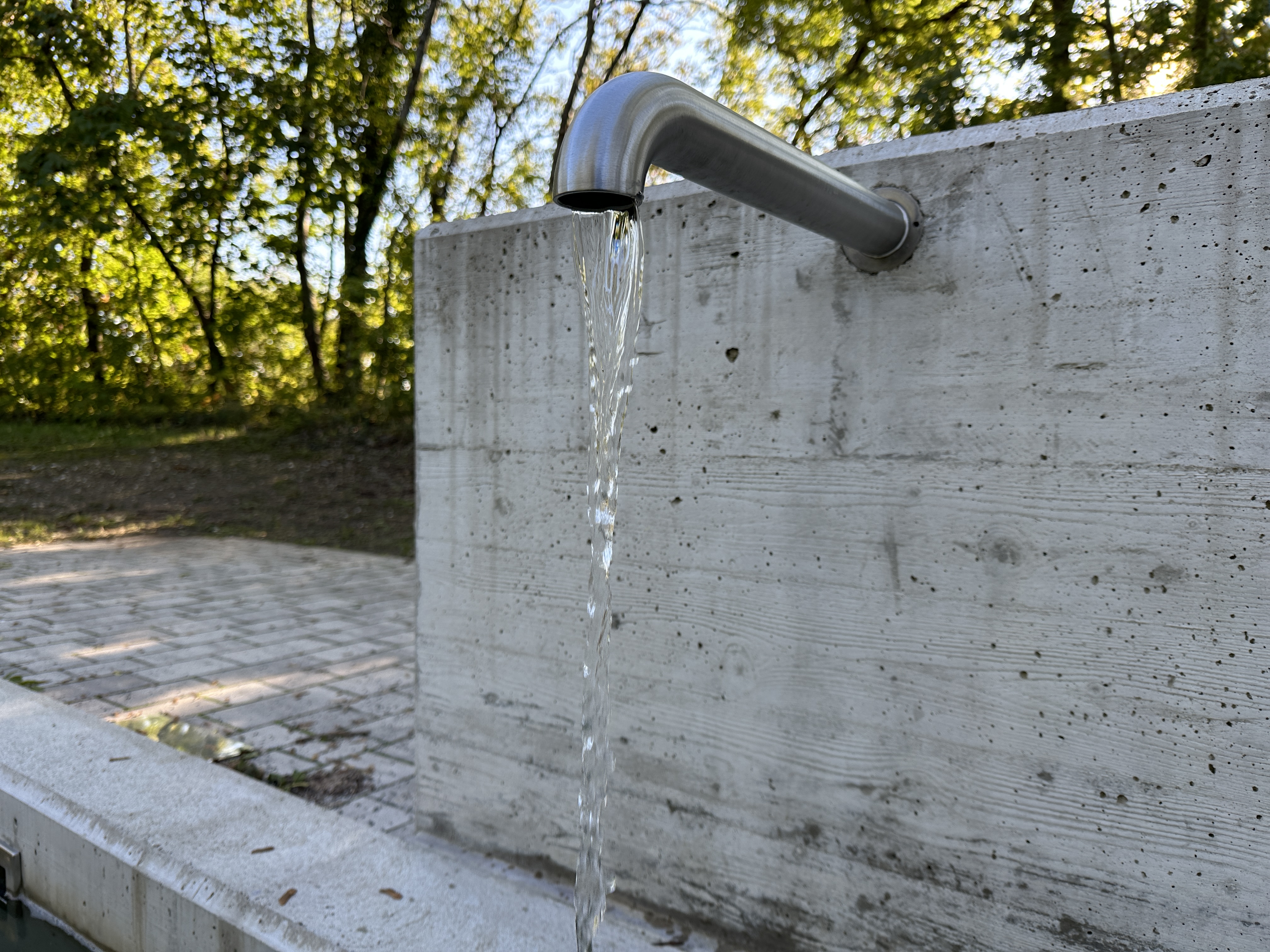 water stream from faucet