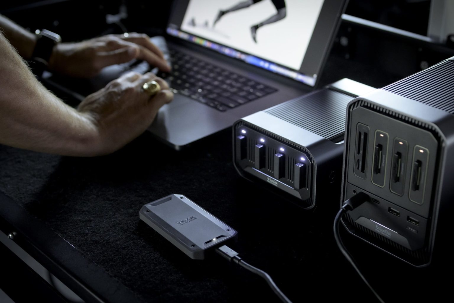 Na Trh P ich z Extern Disk SanDisk Professional Pro G40 SSD P ekvap na-trh-p-ich-z-extern-disk-sandisk-professional-pro-g40-ssd-p-ekvap