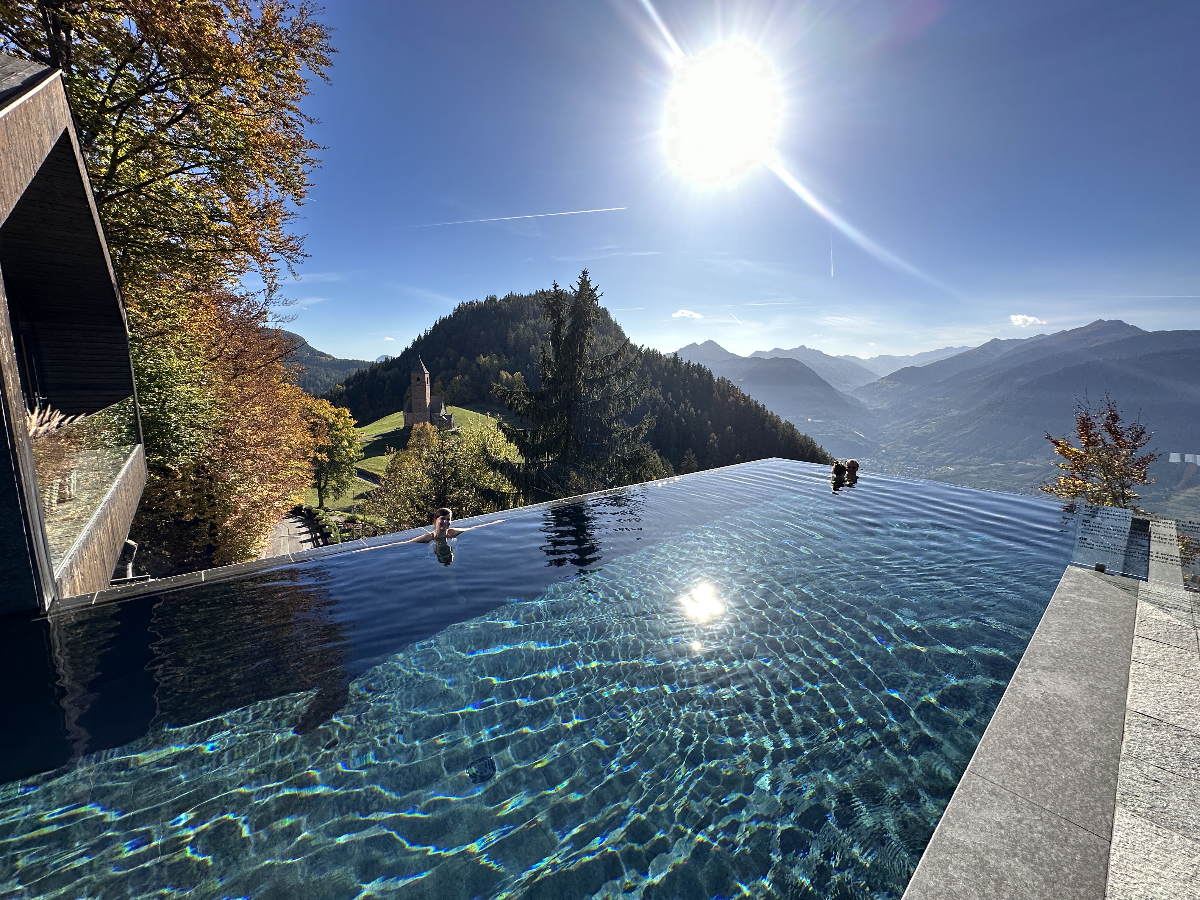 infinity pool mountain view