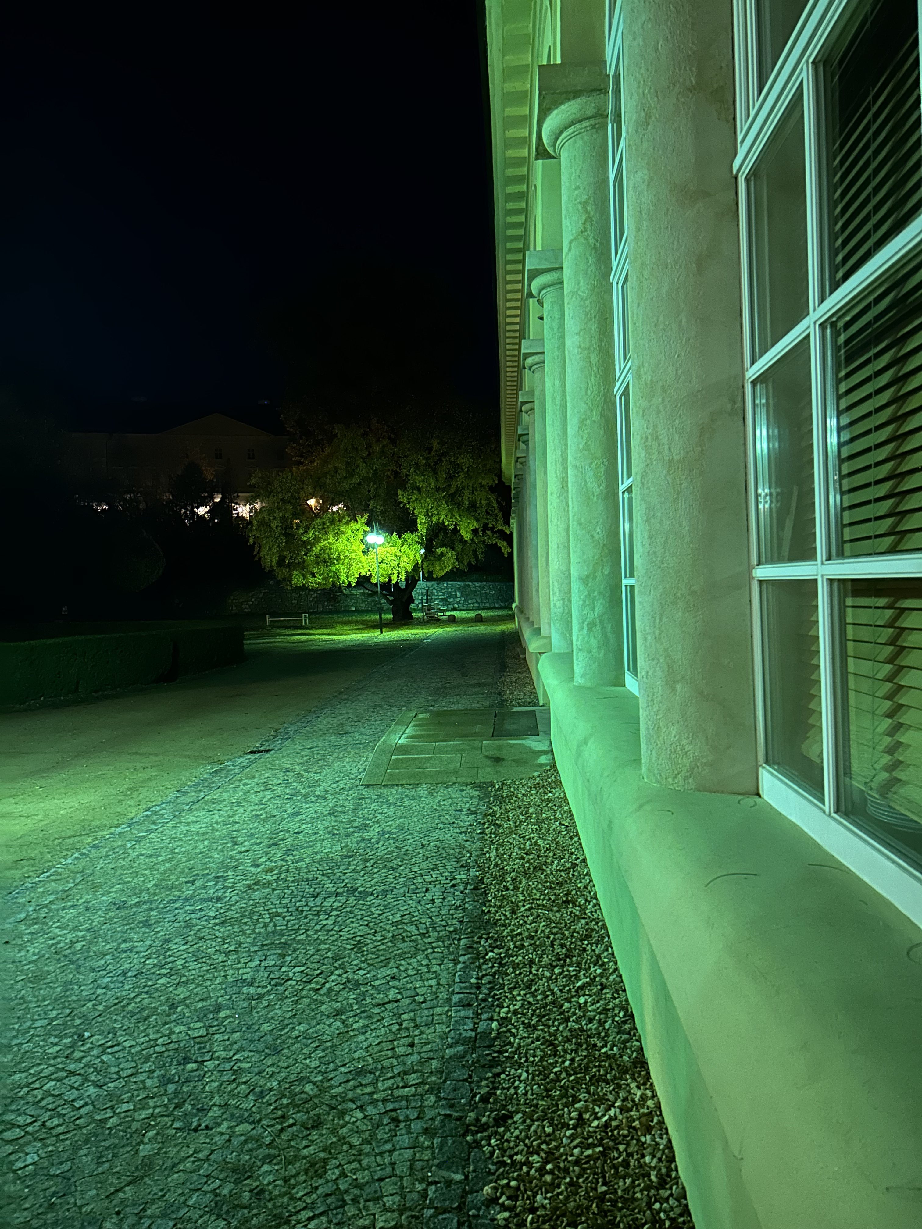 iphone 14 plus noc 8