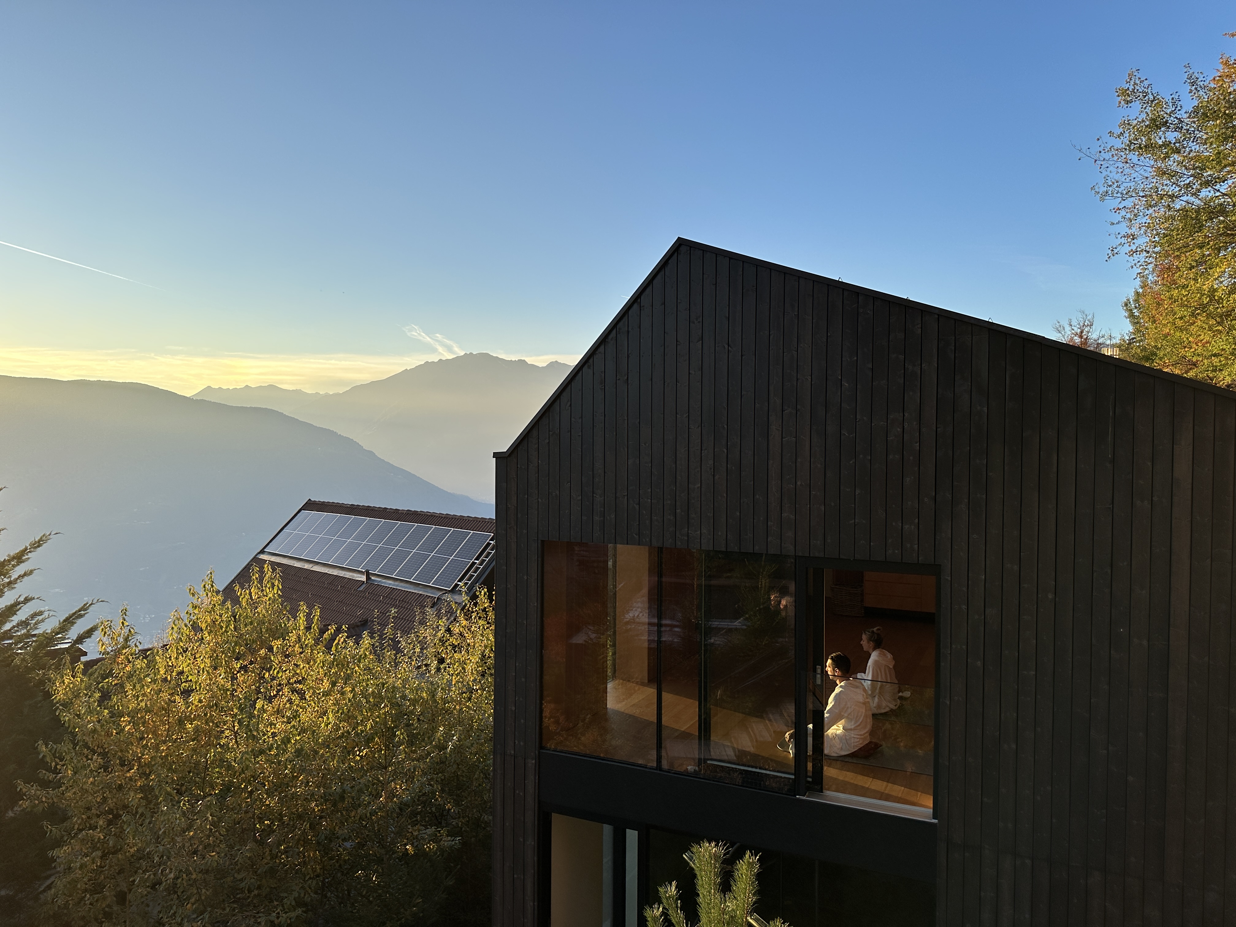 modern house mountain view