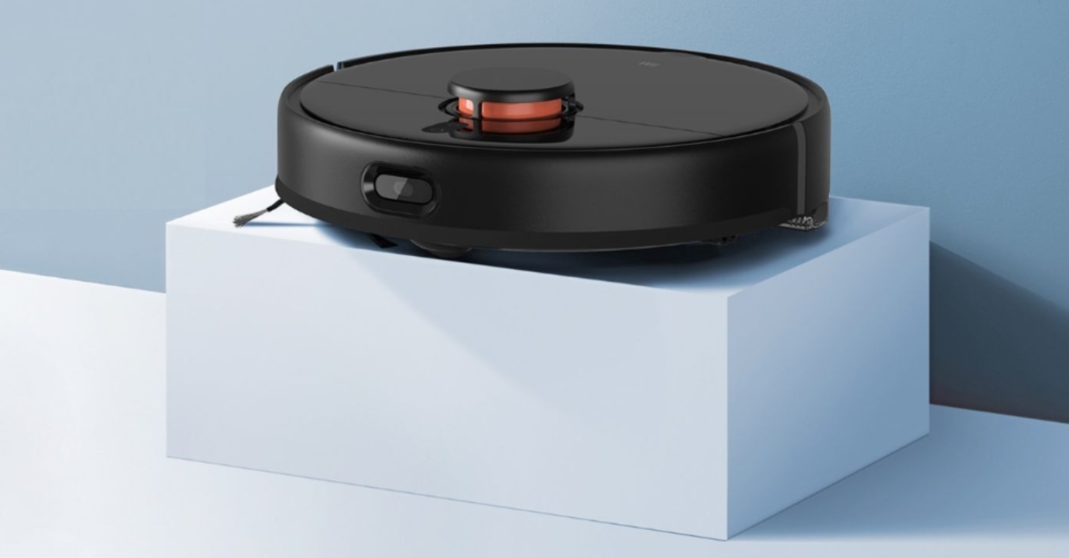 black robot vacuum