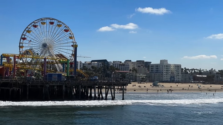 iPhone 14 Pro LA   FB