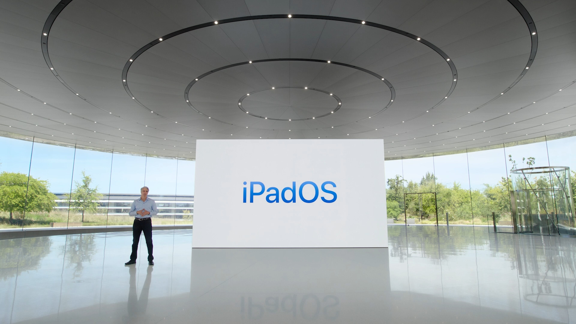 ipados presentation stage