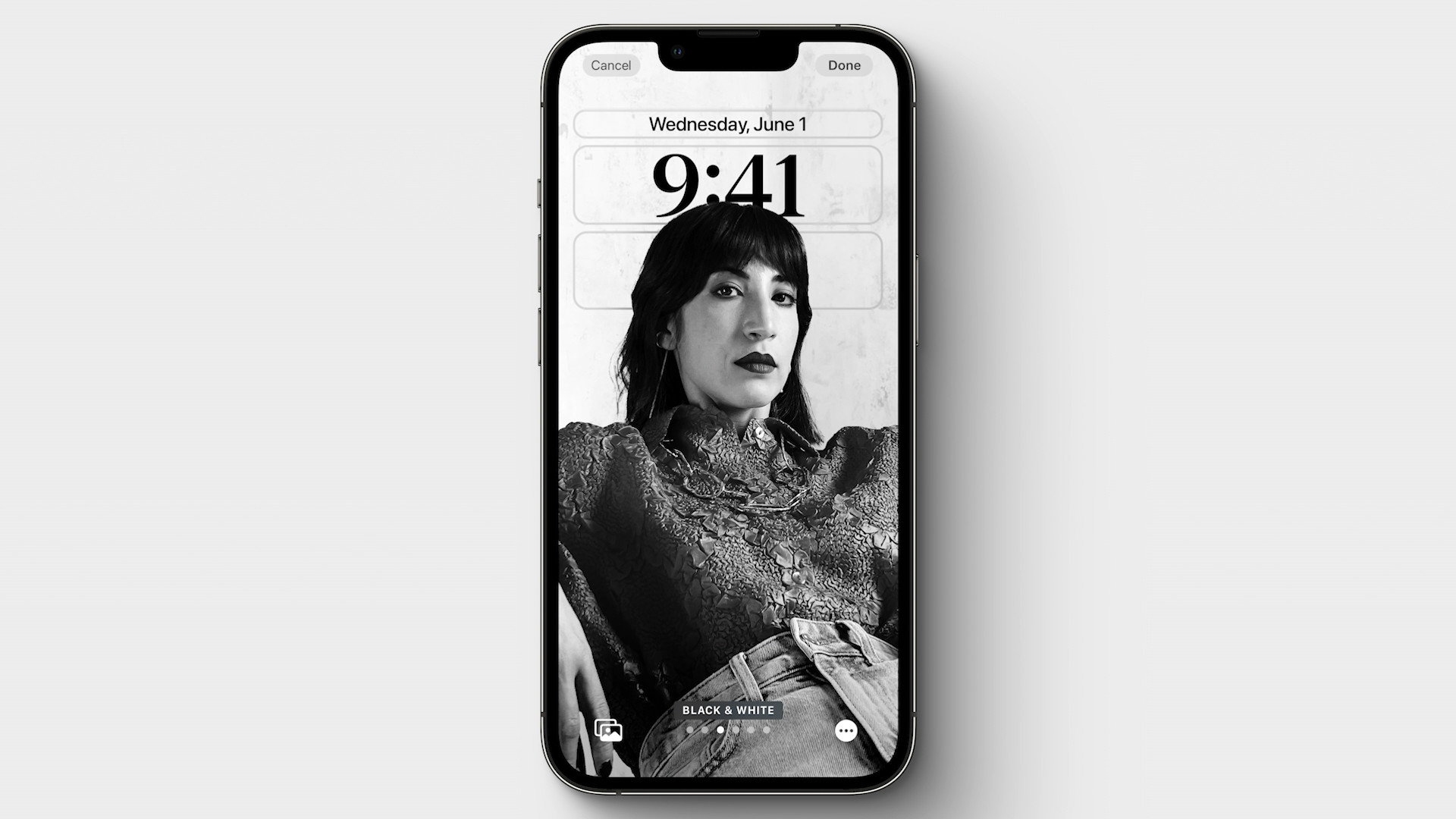 iphone lockscreen black white