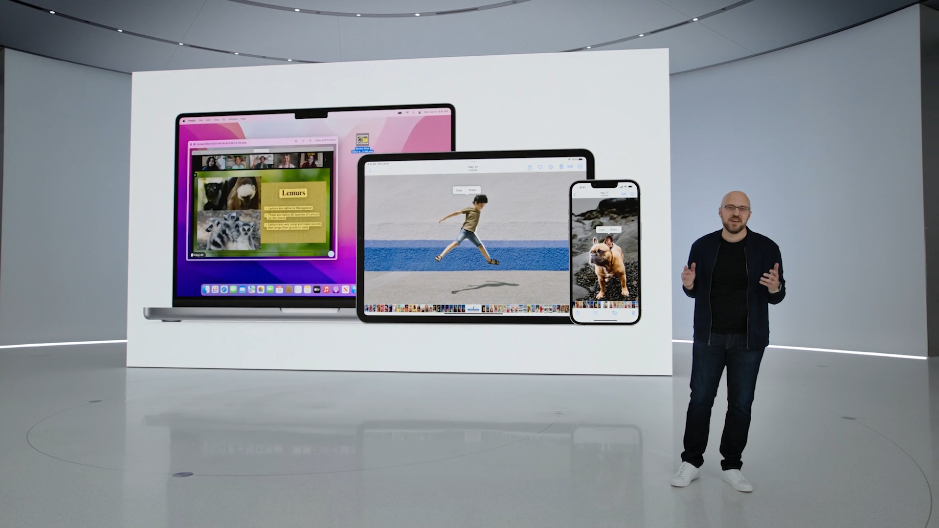 multi device display presentation