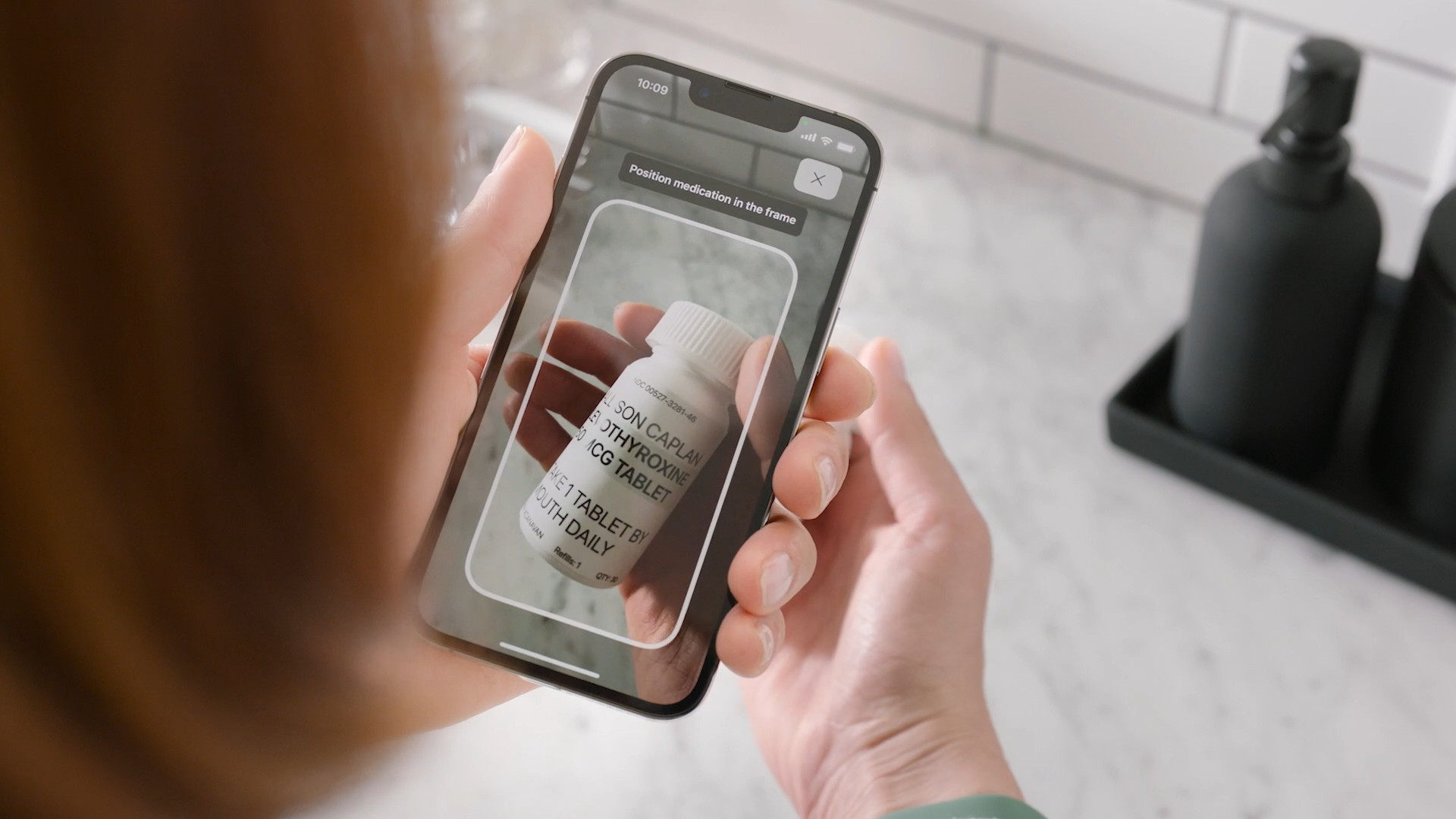 phone scanning pill bottle