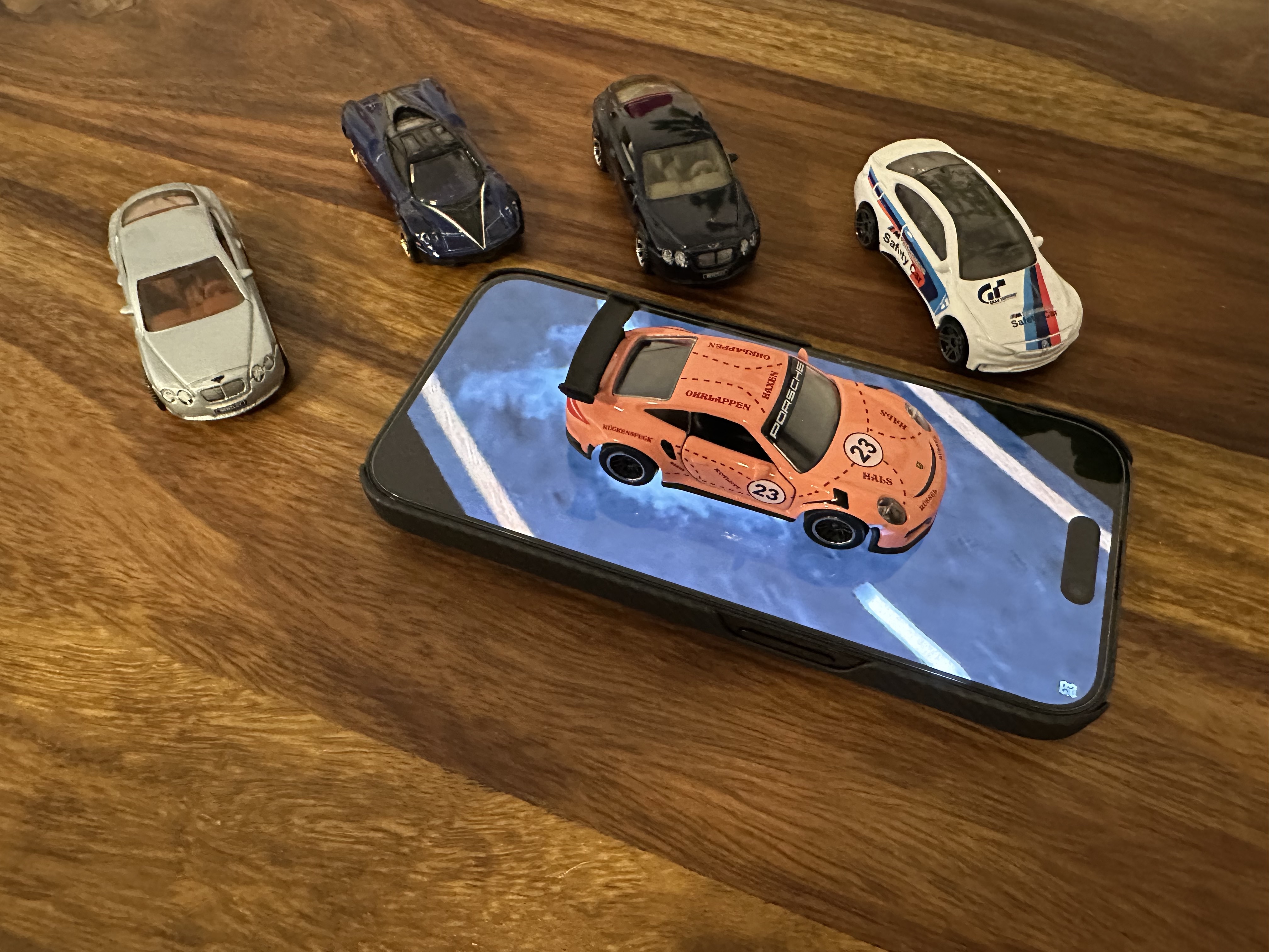mini cars on phone race