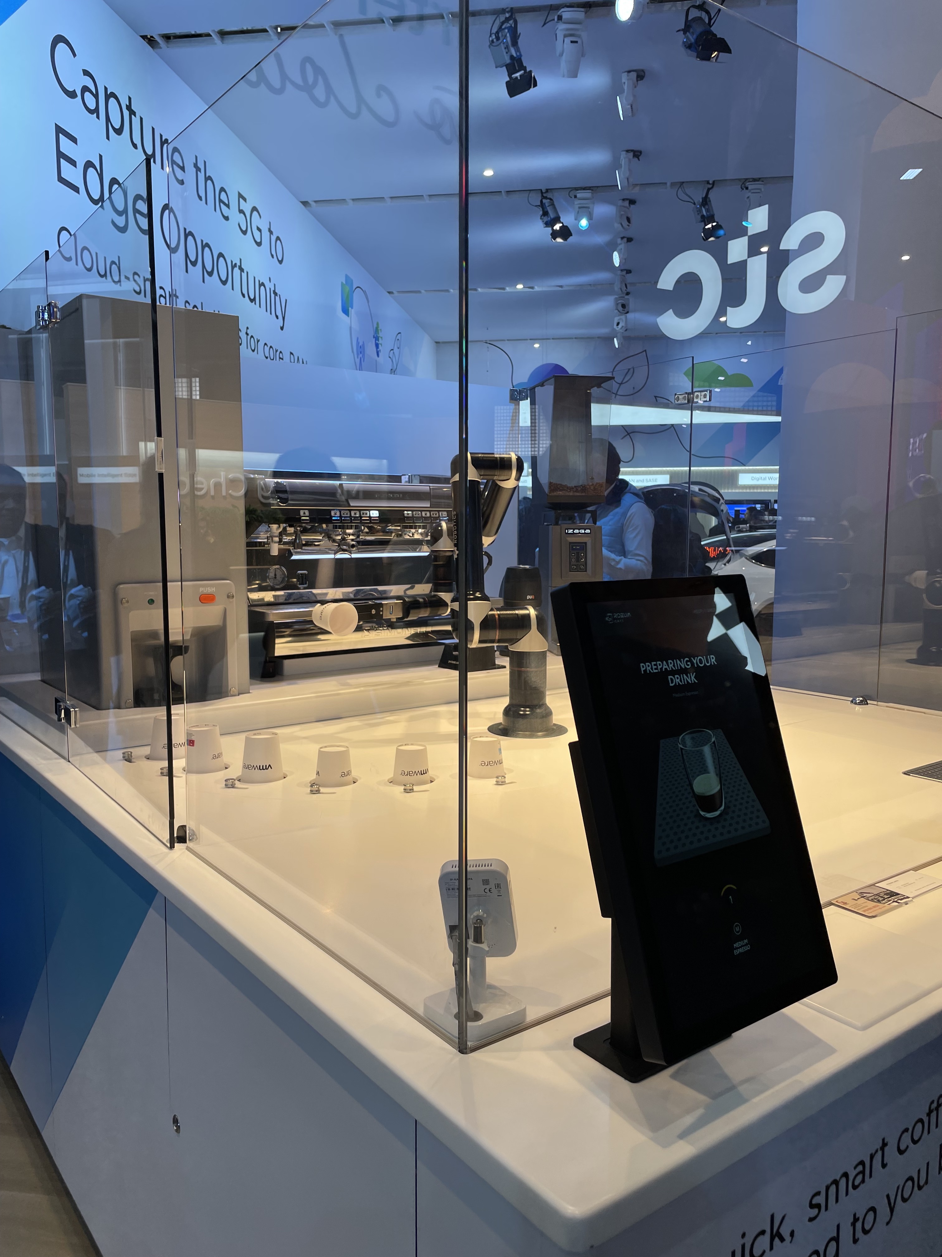 5g edge opportunity display 5g edge opportunity display