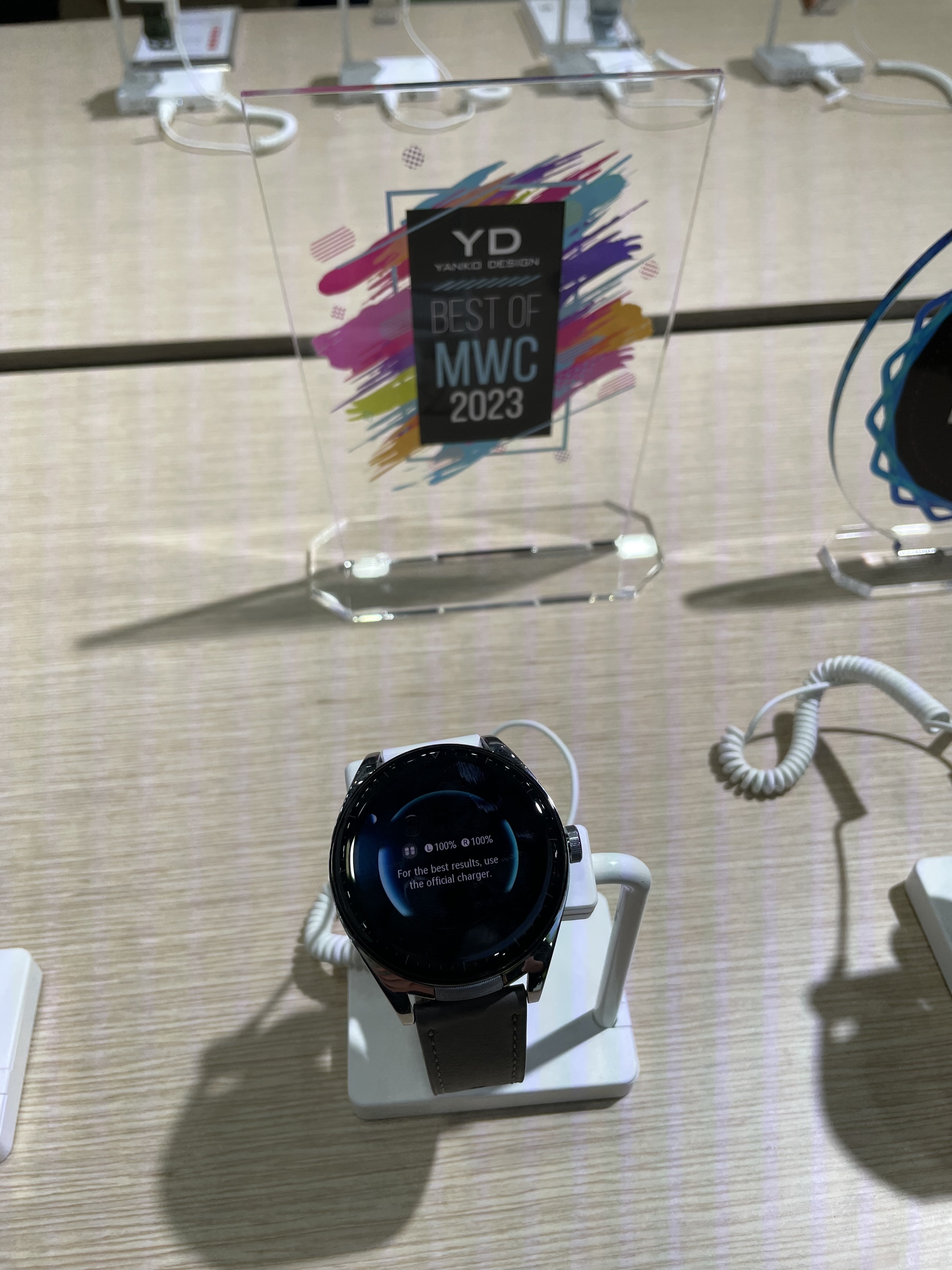 smartwatch display mwc 2023 smartwatch display mwc 2023