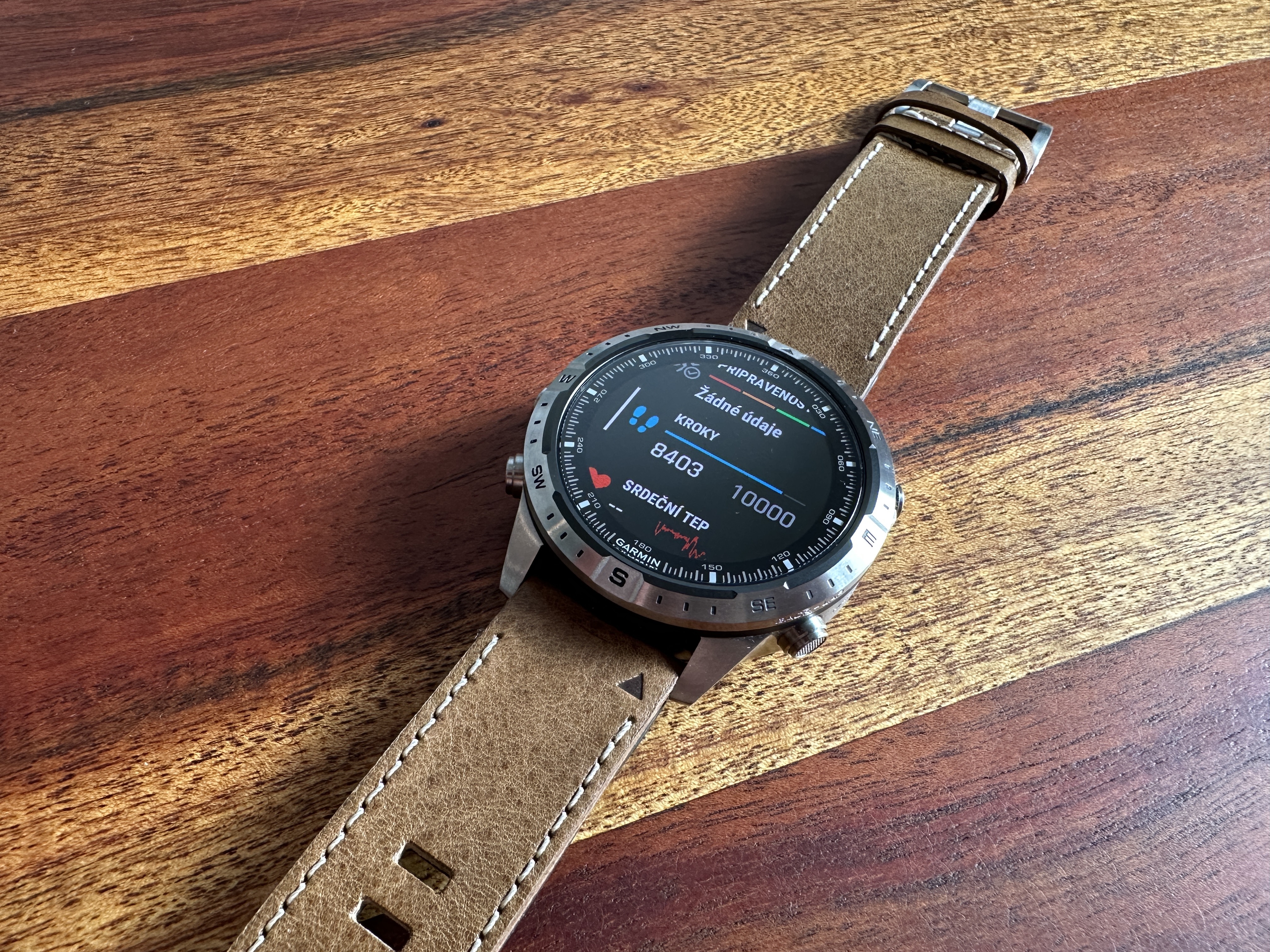 smartwatch fitness tracker